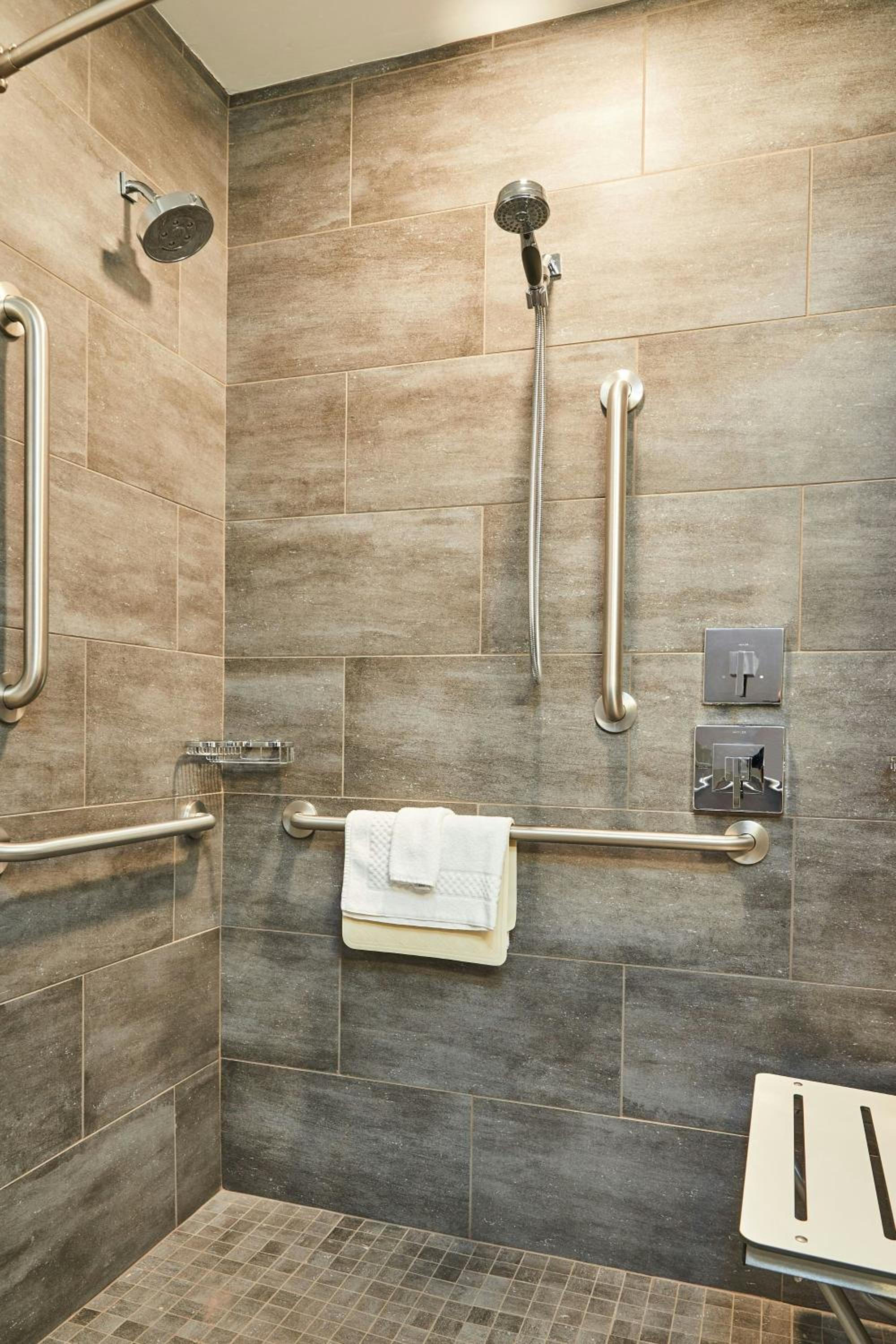 King Room with Sofa Bed and Adapted Tub - Mobility and Hearing Accessible