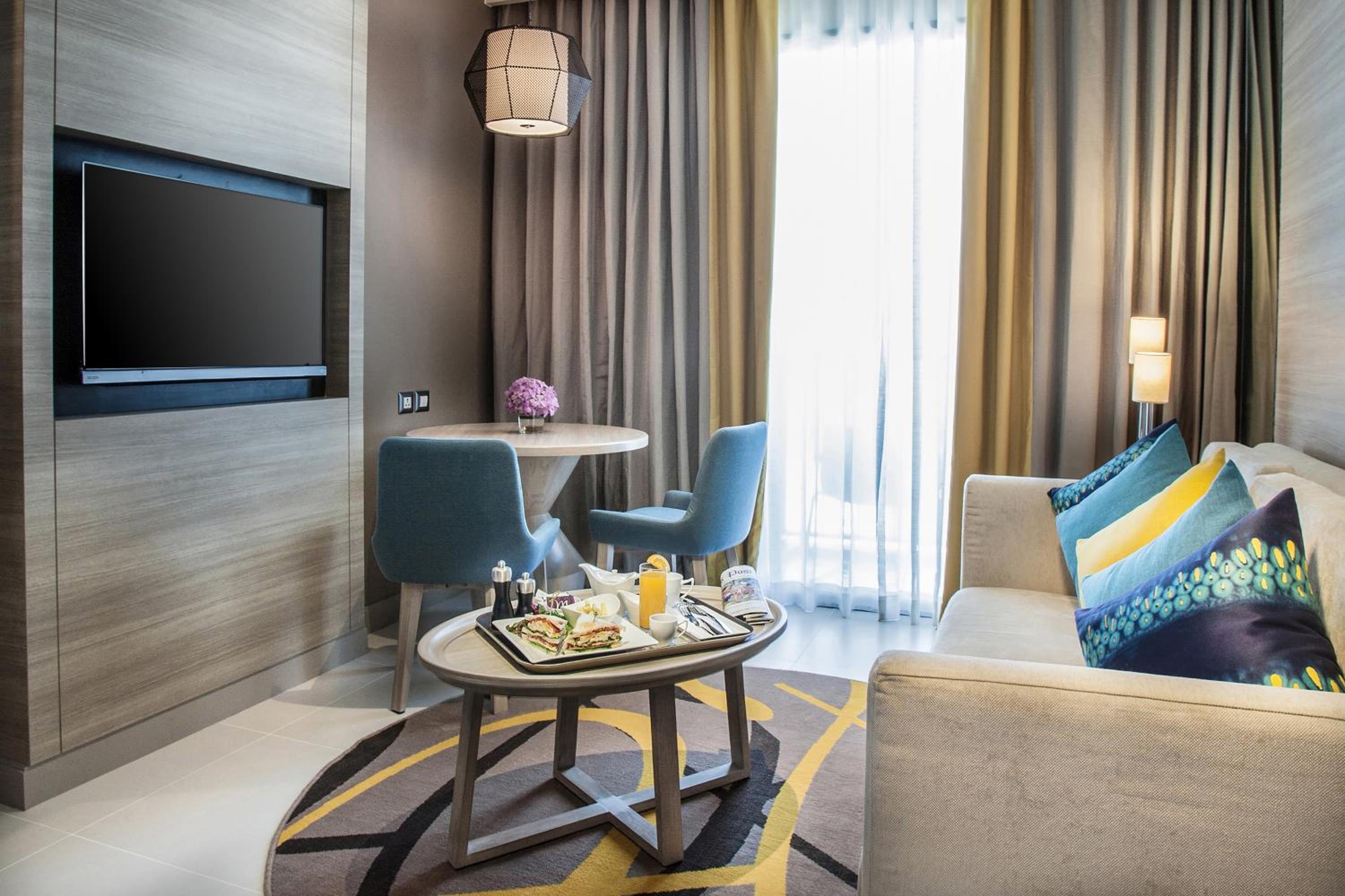 Executive Family Room