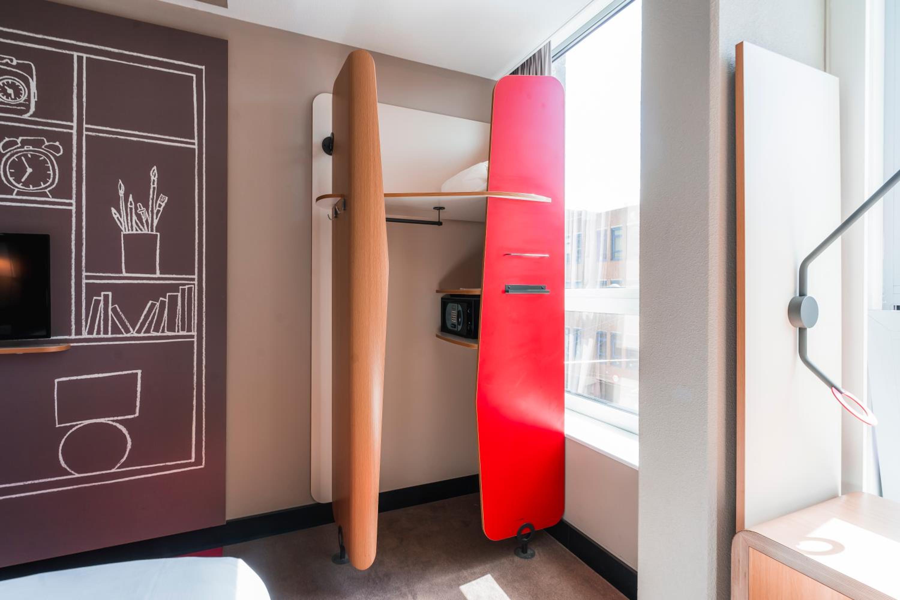 Standard Double Room with City View