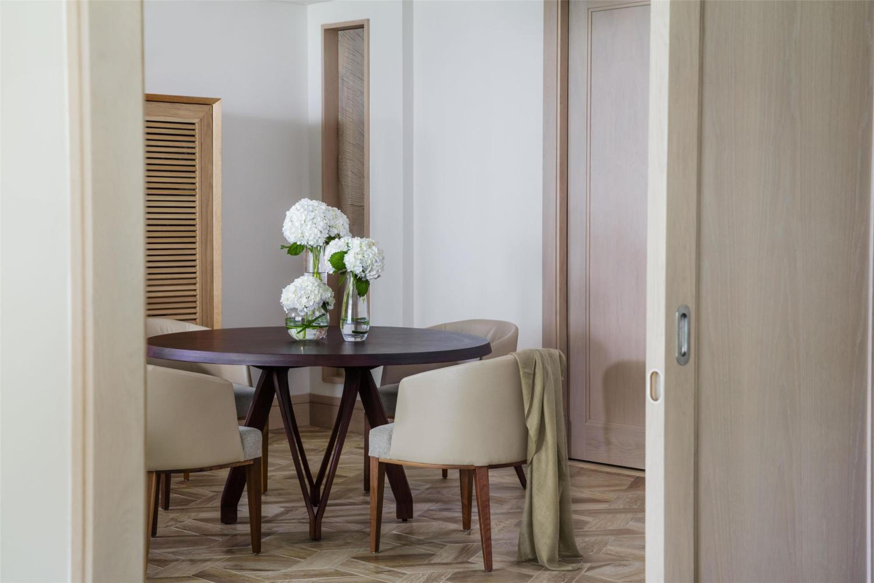 2 Bedroom Beach Suite