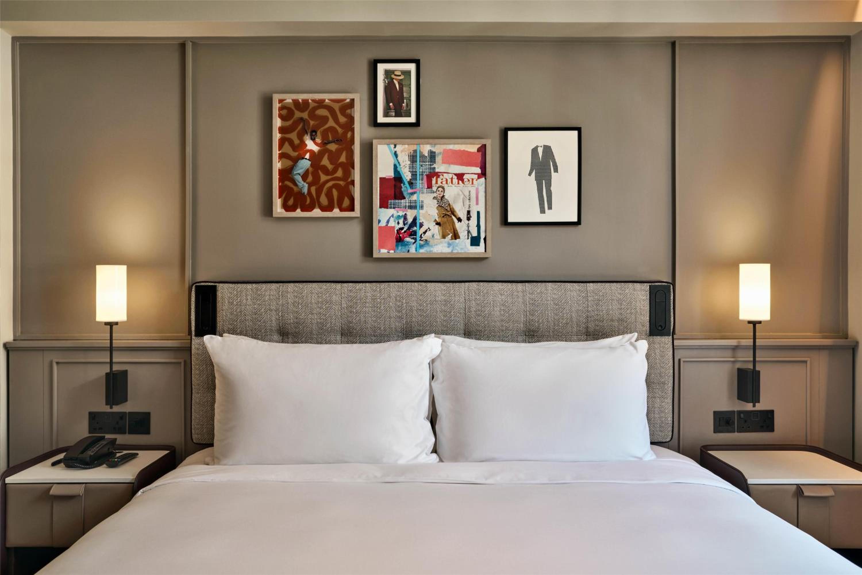 Superior King Room