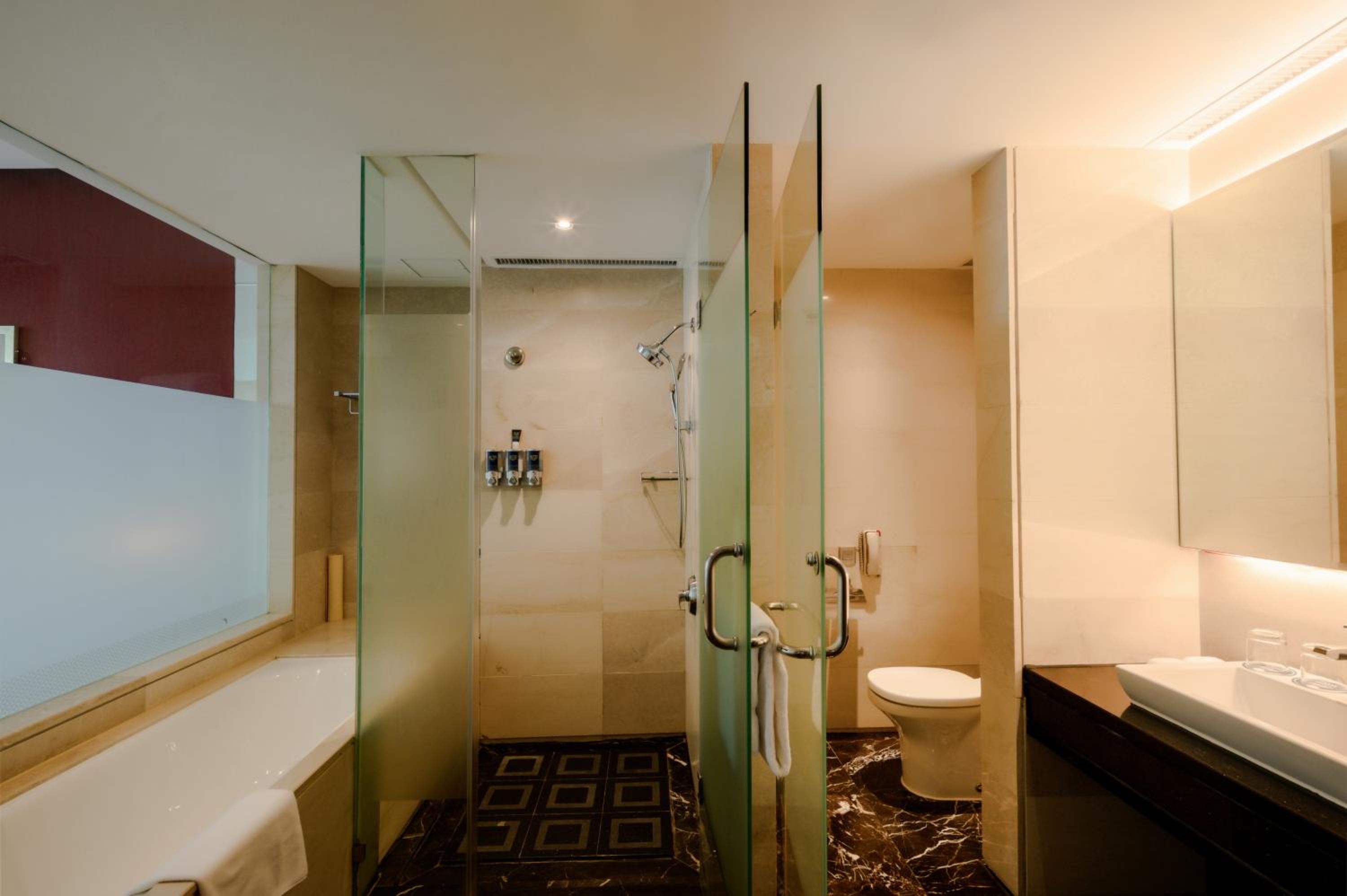 Executive King, Executive level, Guest room, 1 King