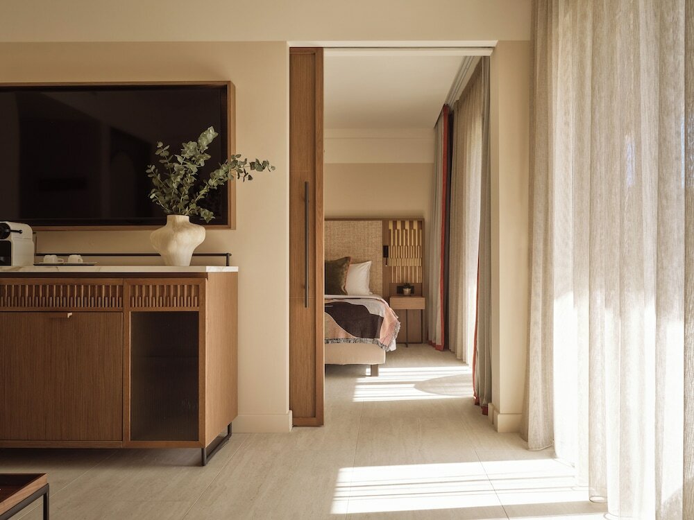 Deluxe Family Suite Garden View