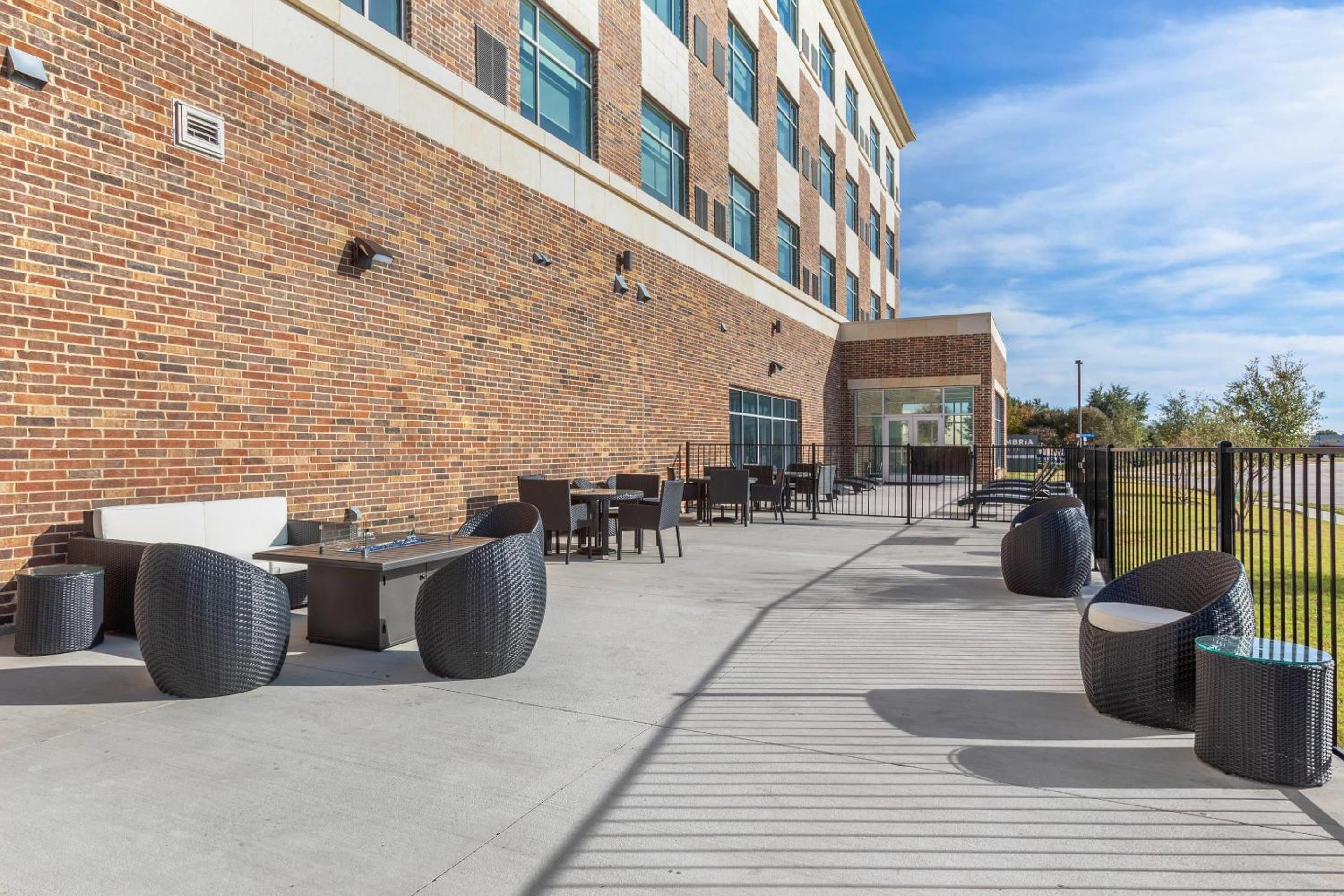 Queen Room with Two Queen Beds - Accessible/Non-Smoking 