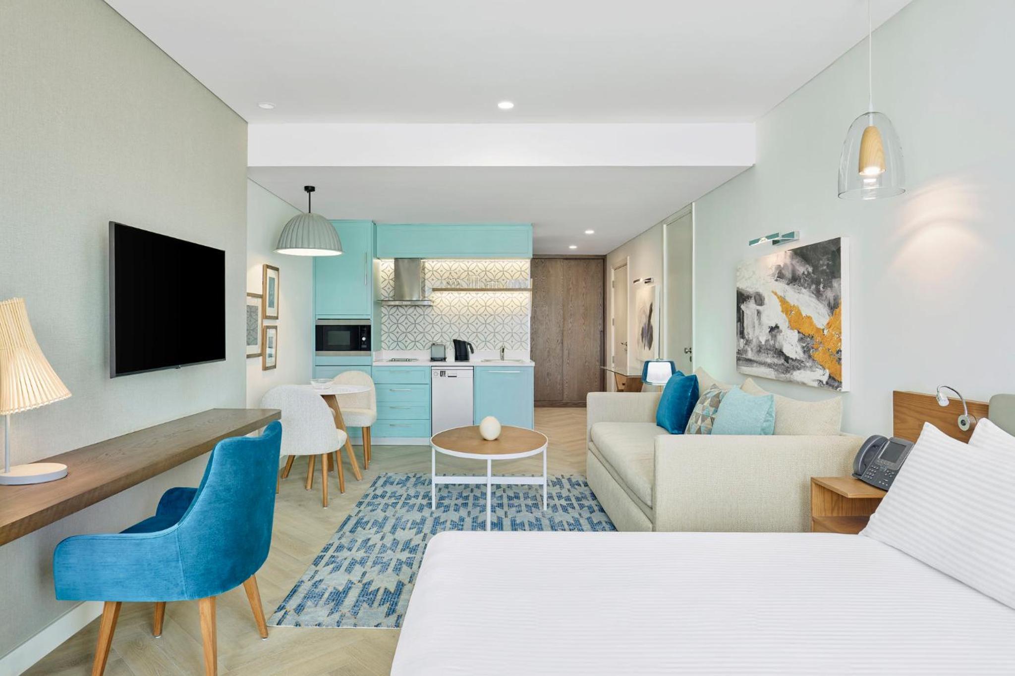 King Studio Suite