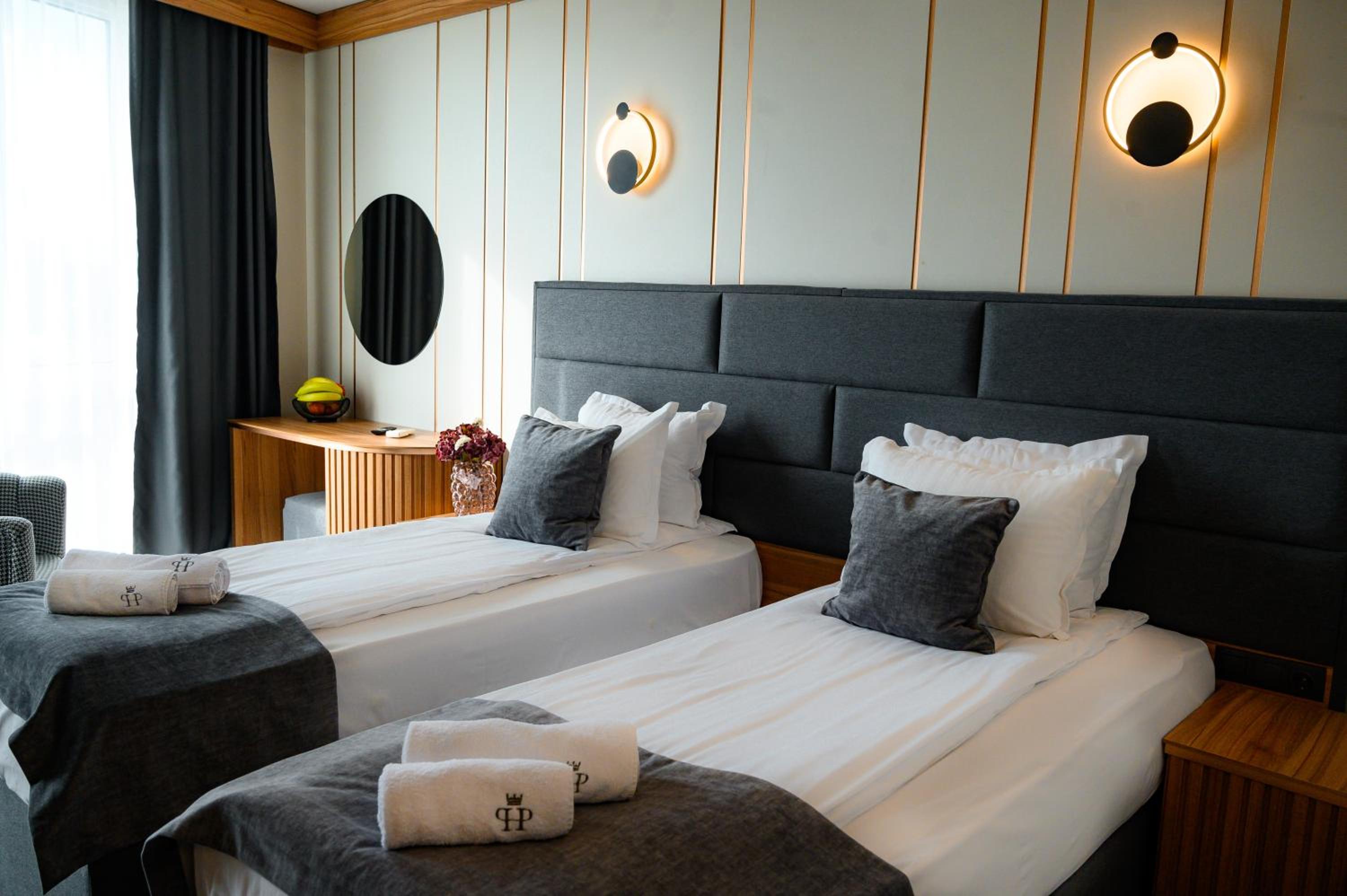 Deluxe Double or Twin Room with Free Spa Access