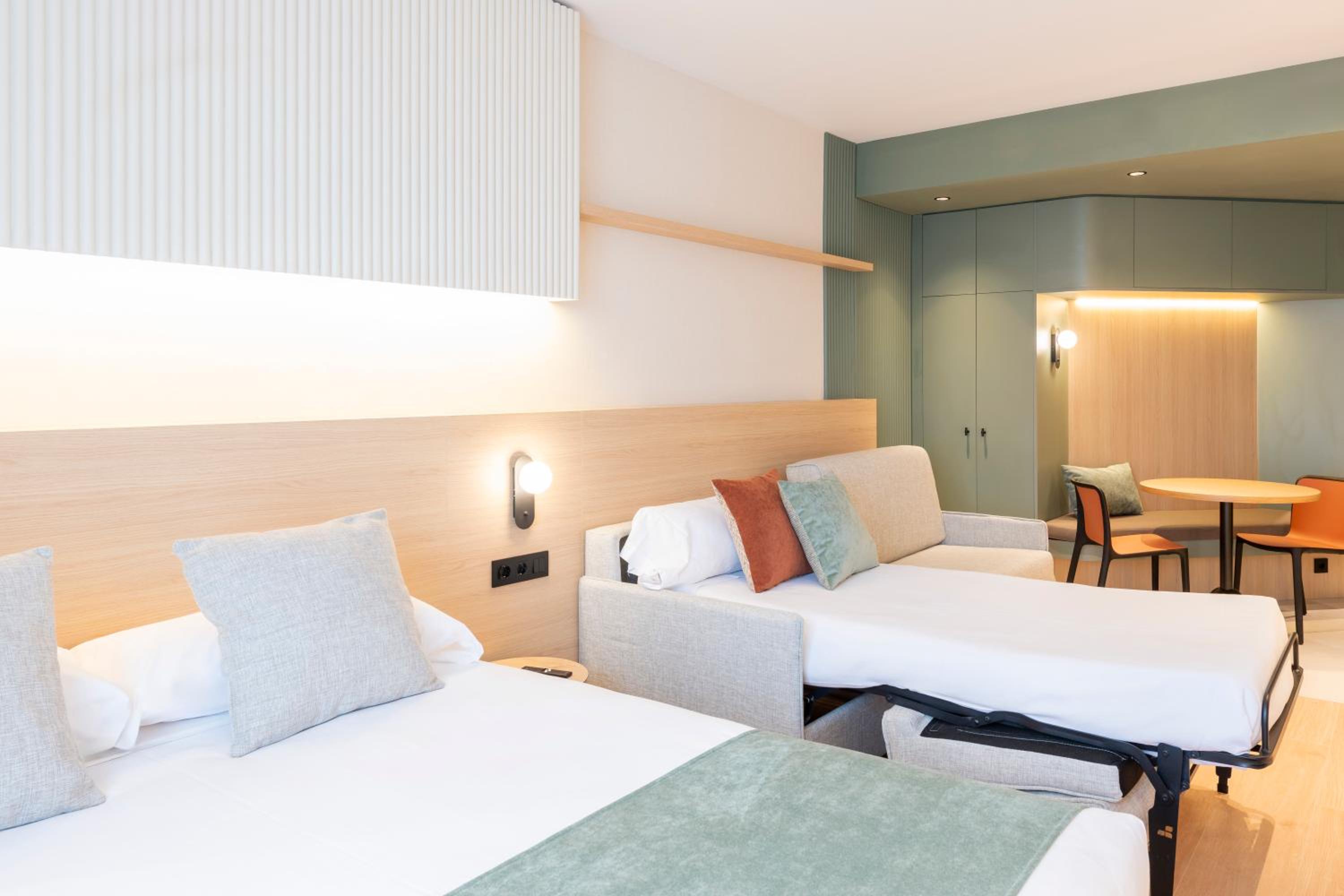 Superior Triple Room