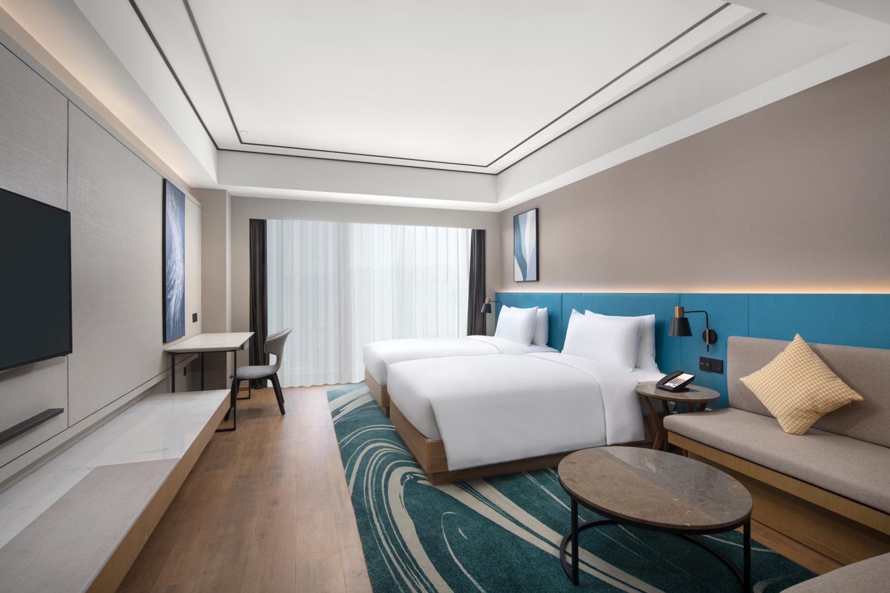 Superior Twin Room - Lake View