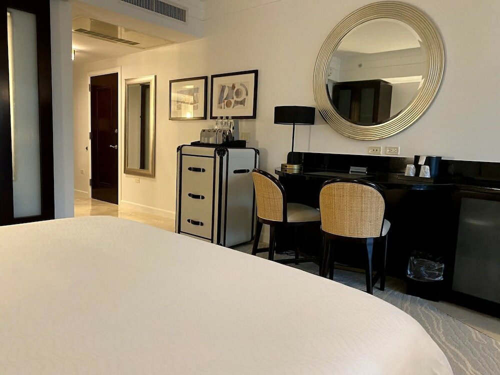 Junior Suite, 1 King Bed with Sofa bed, Balcony, Resort View