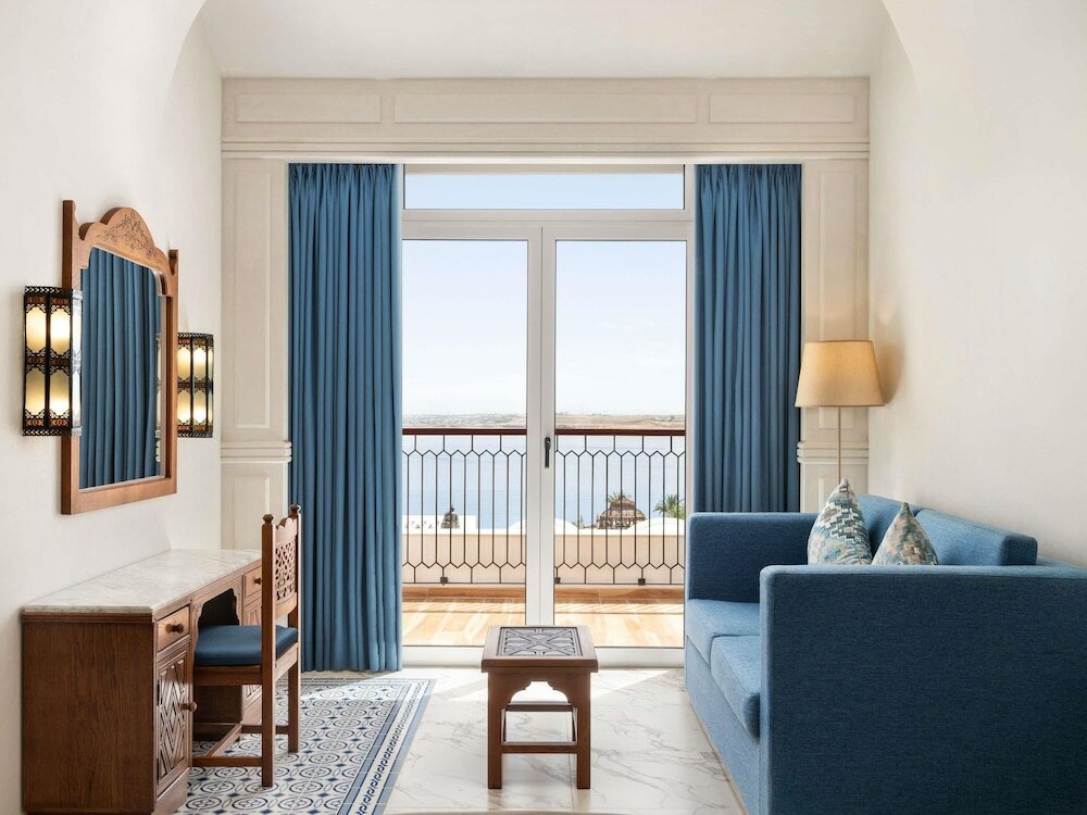 Superior Room, 1 King Bed