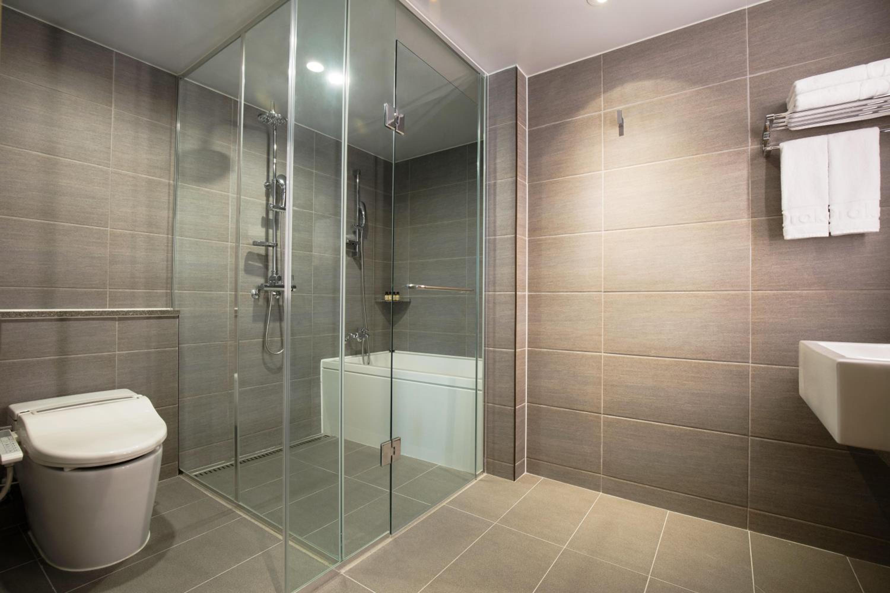 Premier Family Suite