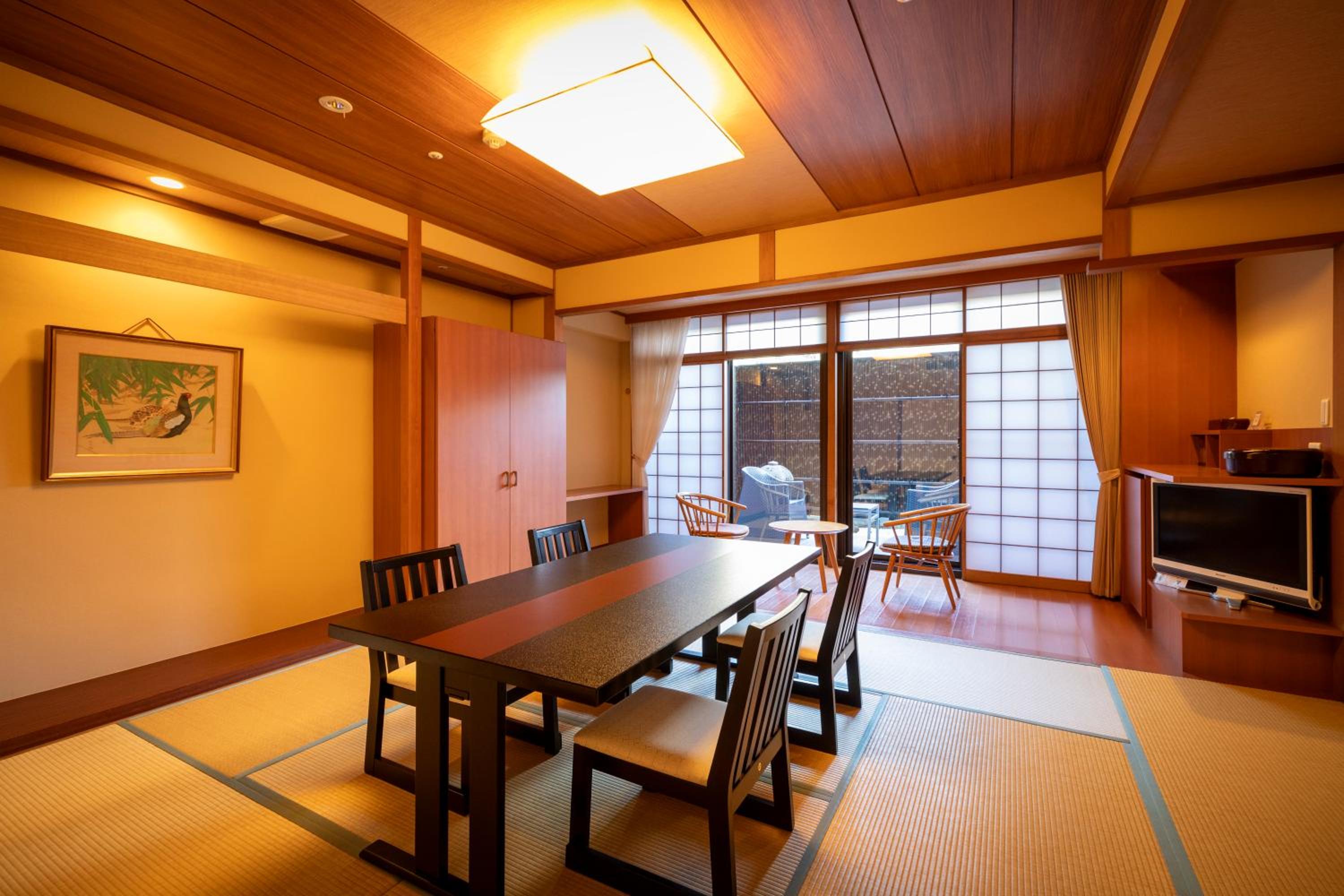 Standard Japanese style room with small garden - Non-smoking