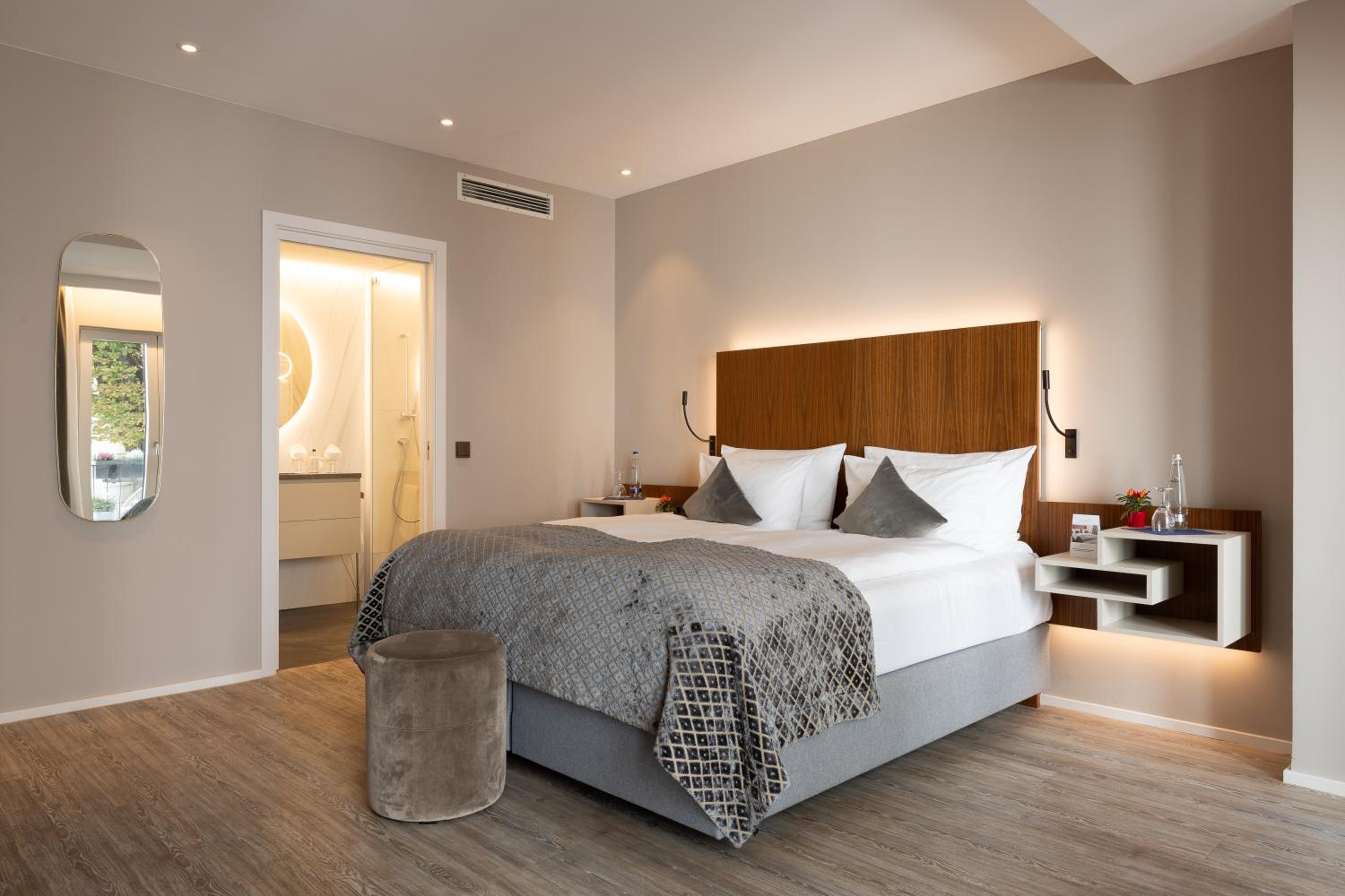 Deluxe Double Room with Balcony