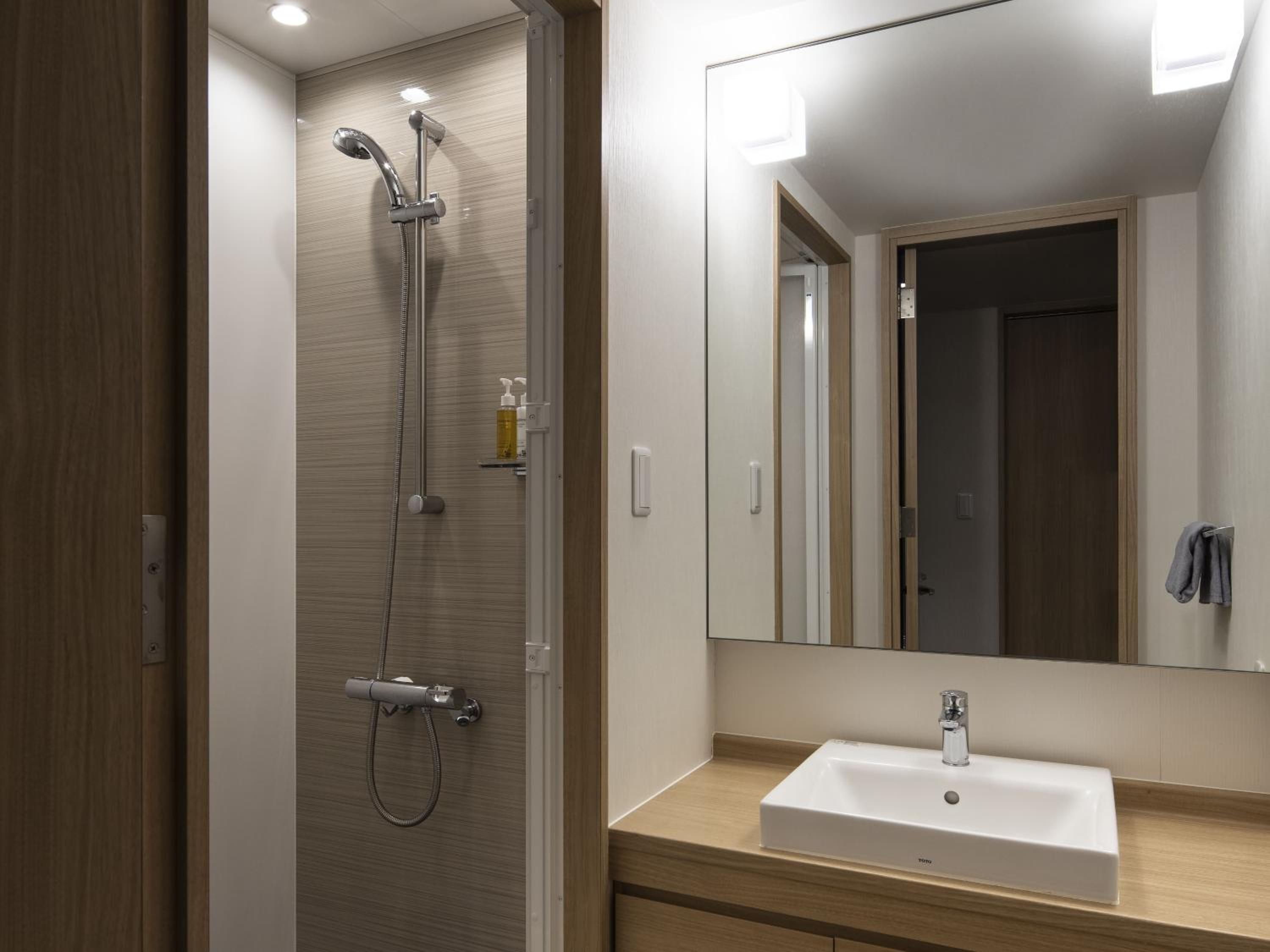 Superior Twin Room with Tatami Area-East BLD