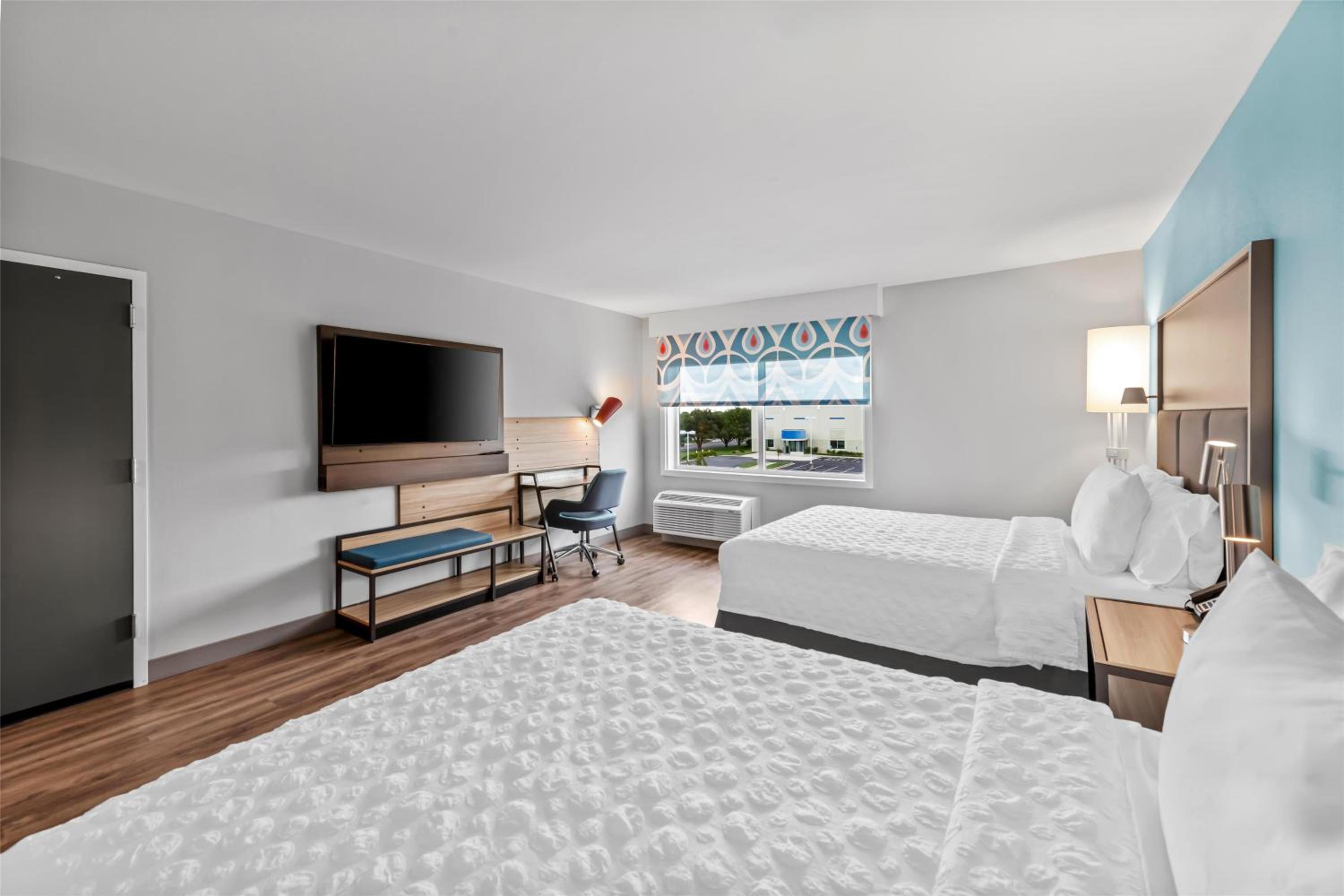 Queen Room with Two Queen Beds - Mobility and Hearing Access