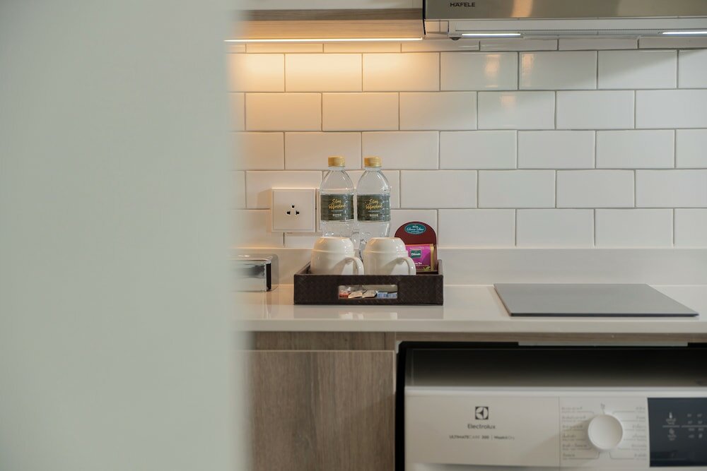 Suite, 1 Bedroom, Balcony (Kitchen)