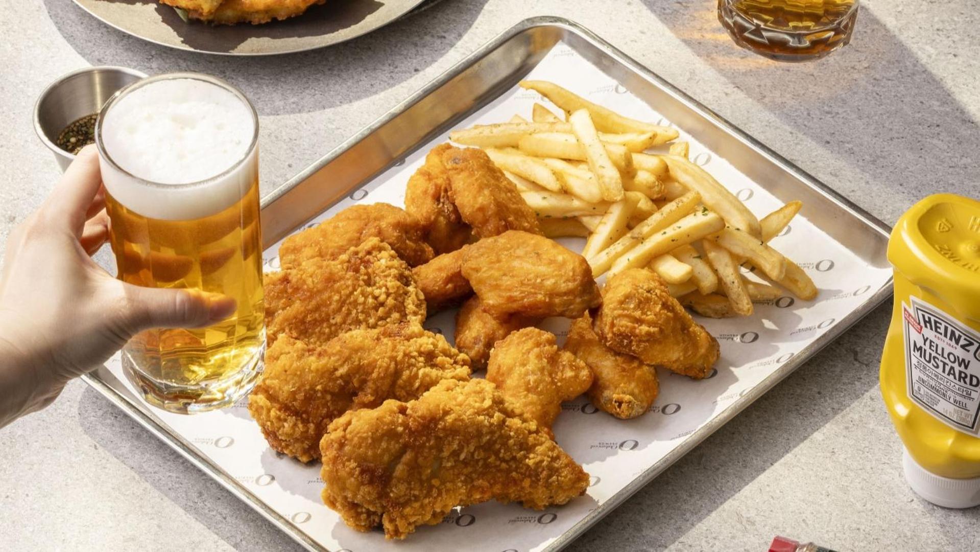 [Stay&Snack PKG] Studio Premier(Double/Twin) with Midnight Snack Set