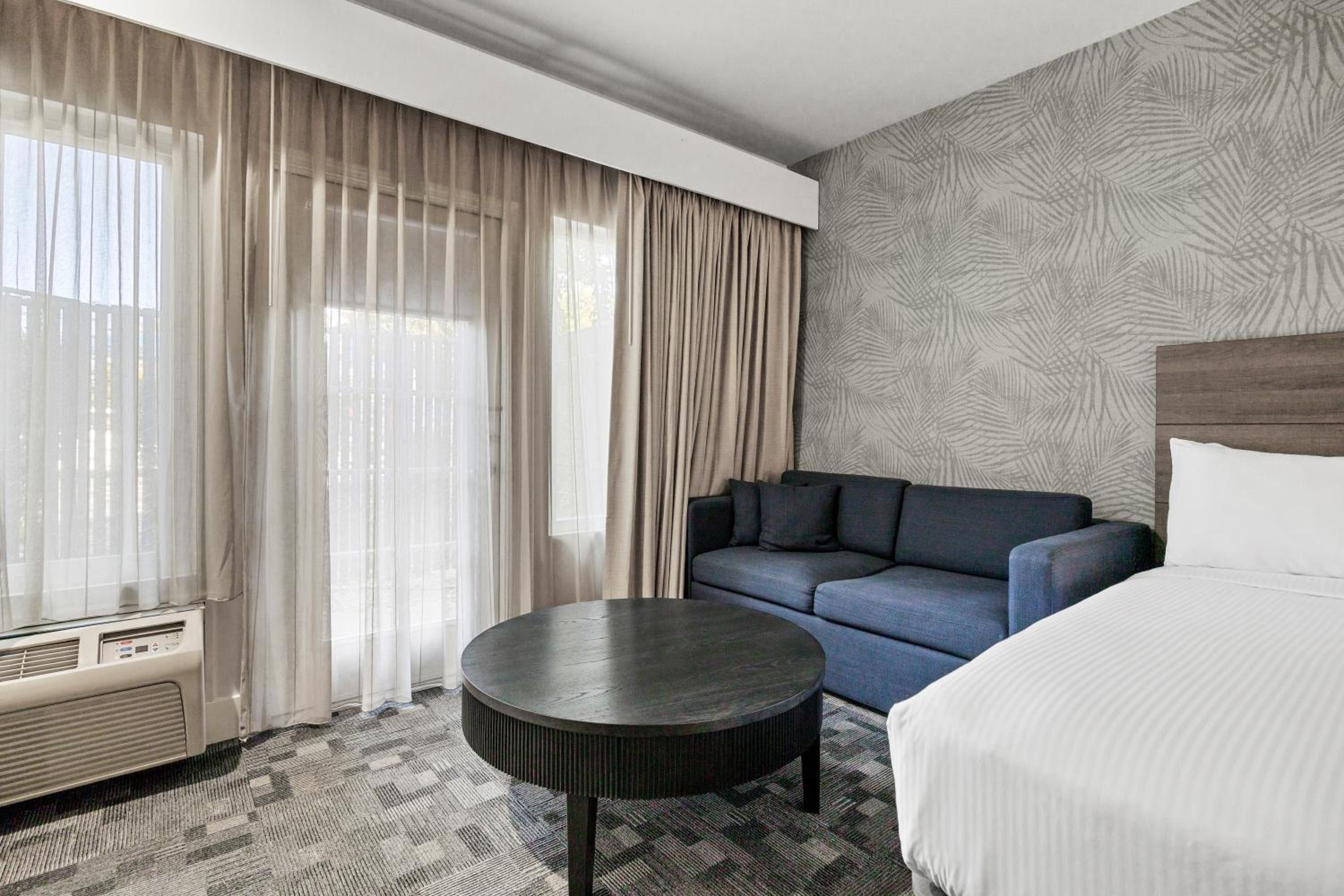 One Room Suite with Two Queen Beds and Sofa bed - Non Smoking