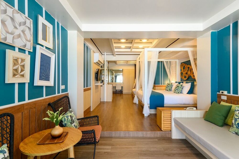 Triple Seaview Room With Balcony