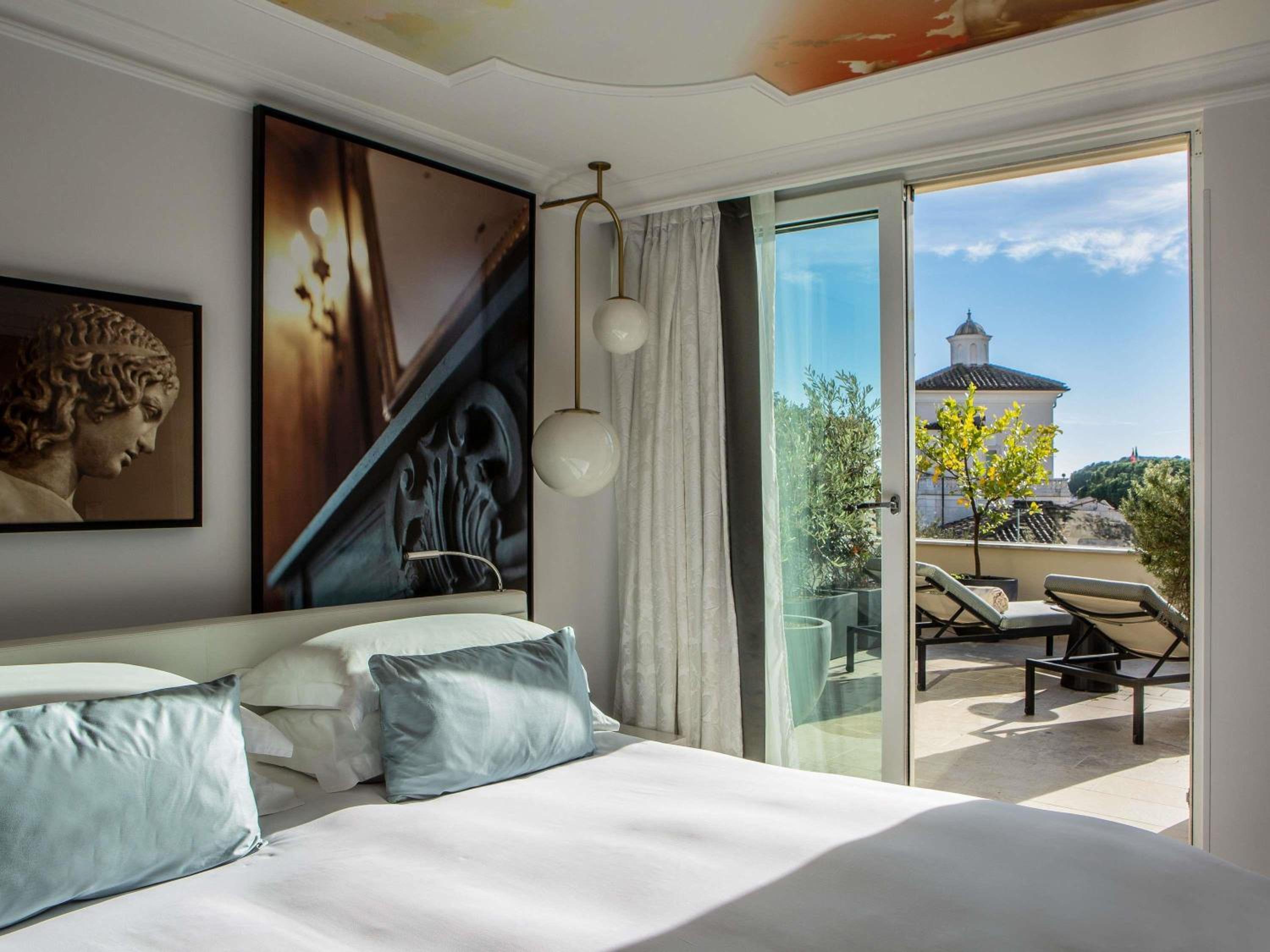 Suite with Panoramic Terrace and Outdoor Jacuzzi 