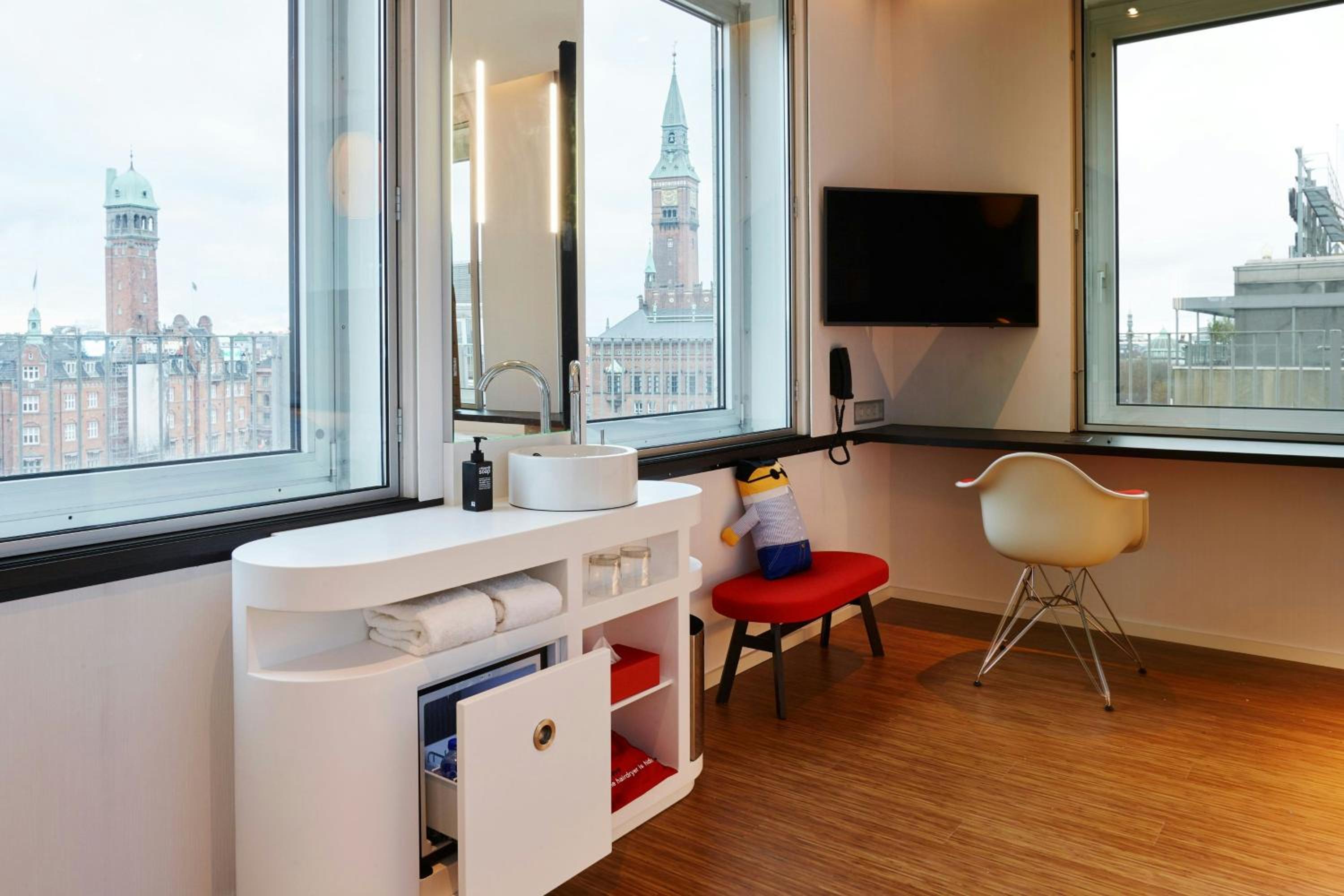 King Room - Accessible