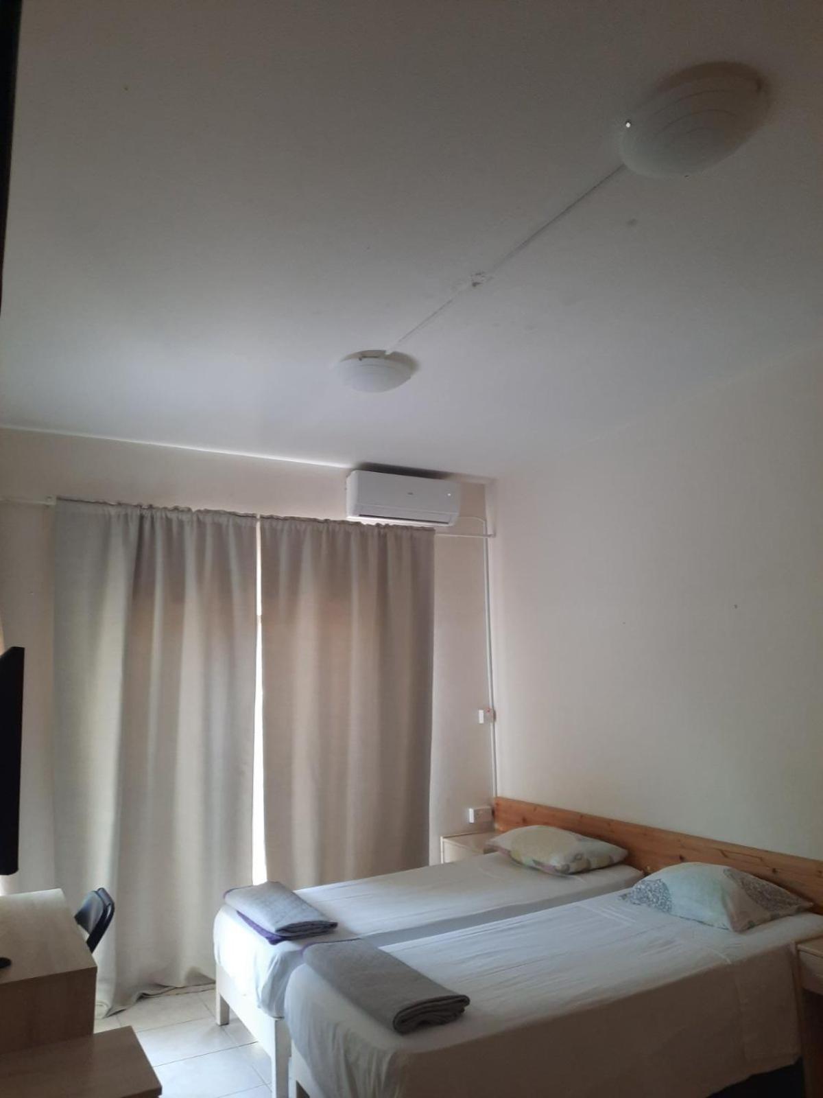 One-Bedroom Standard Apartment