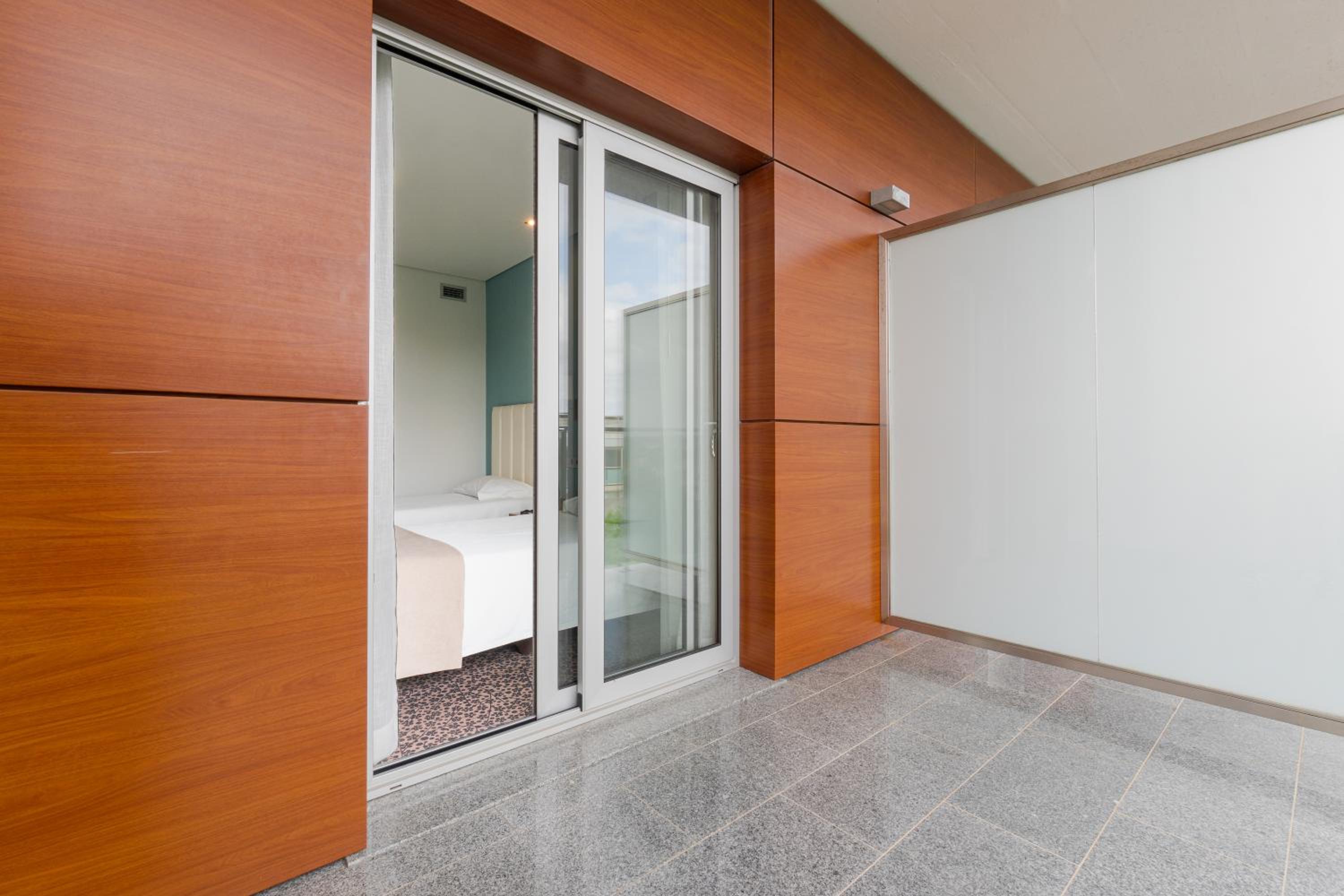 Twin Room with Balcony