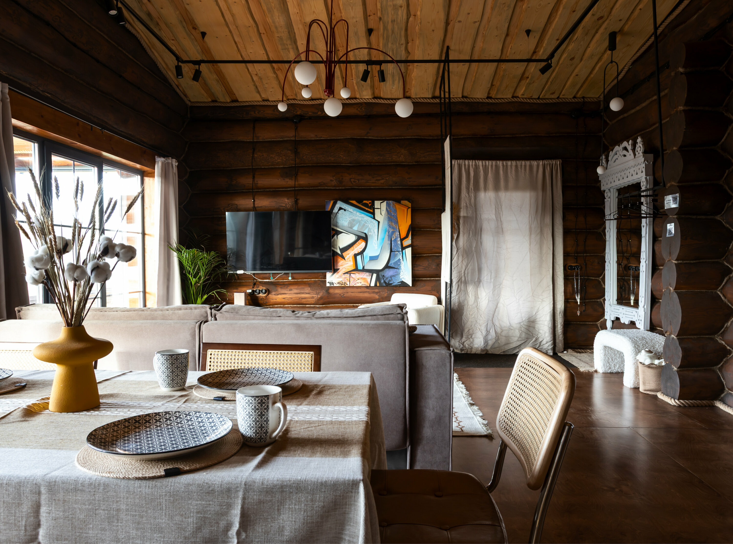 Коттедж с видом на лес