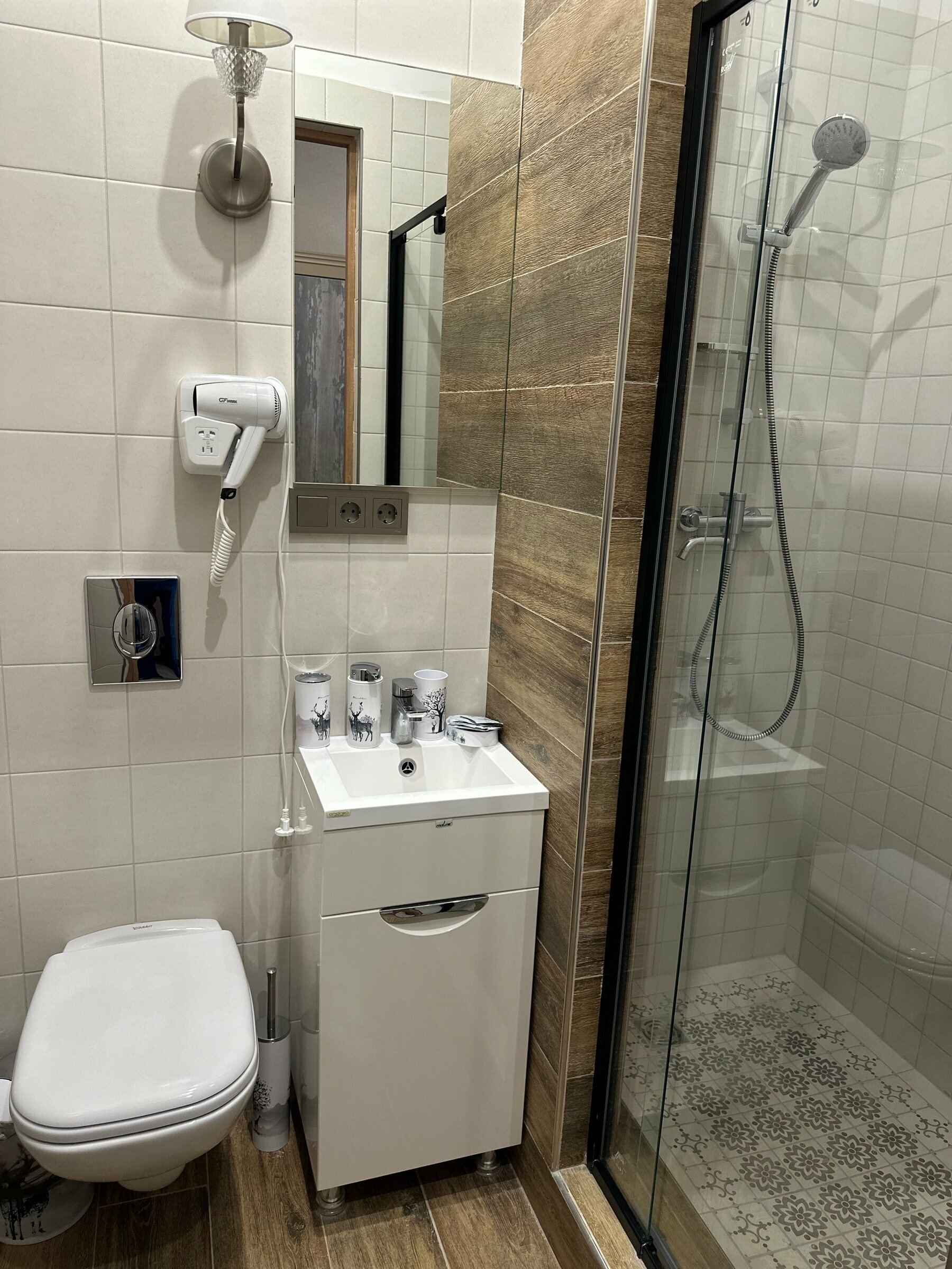 Стандарт двухместный 4-й этаж (402)