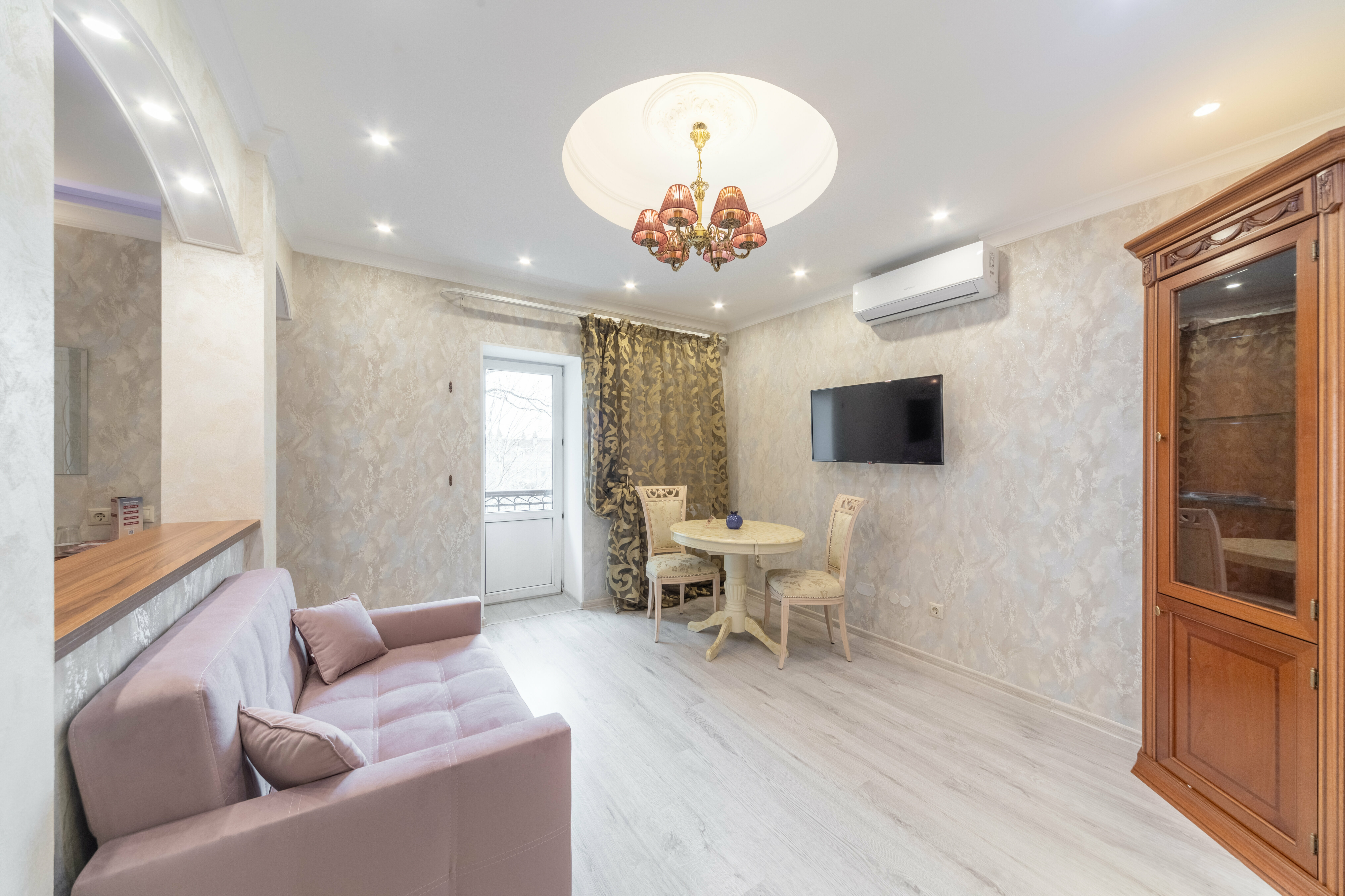 Полулюкс с ванной