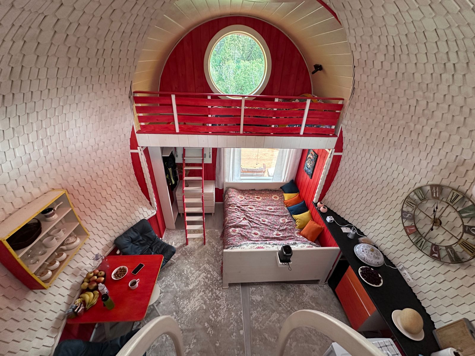 Красный биодом