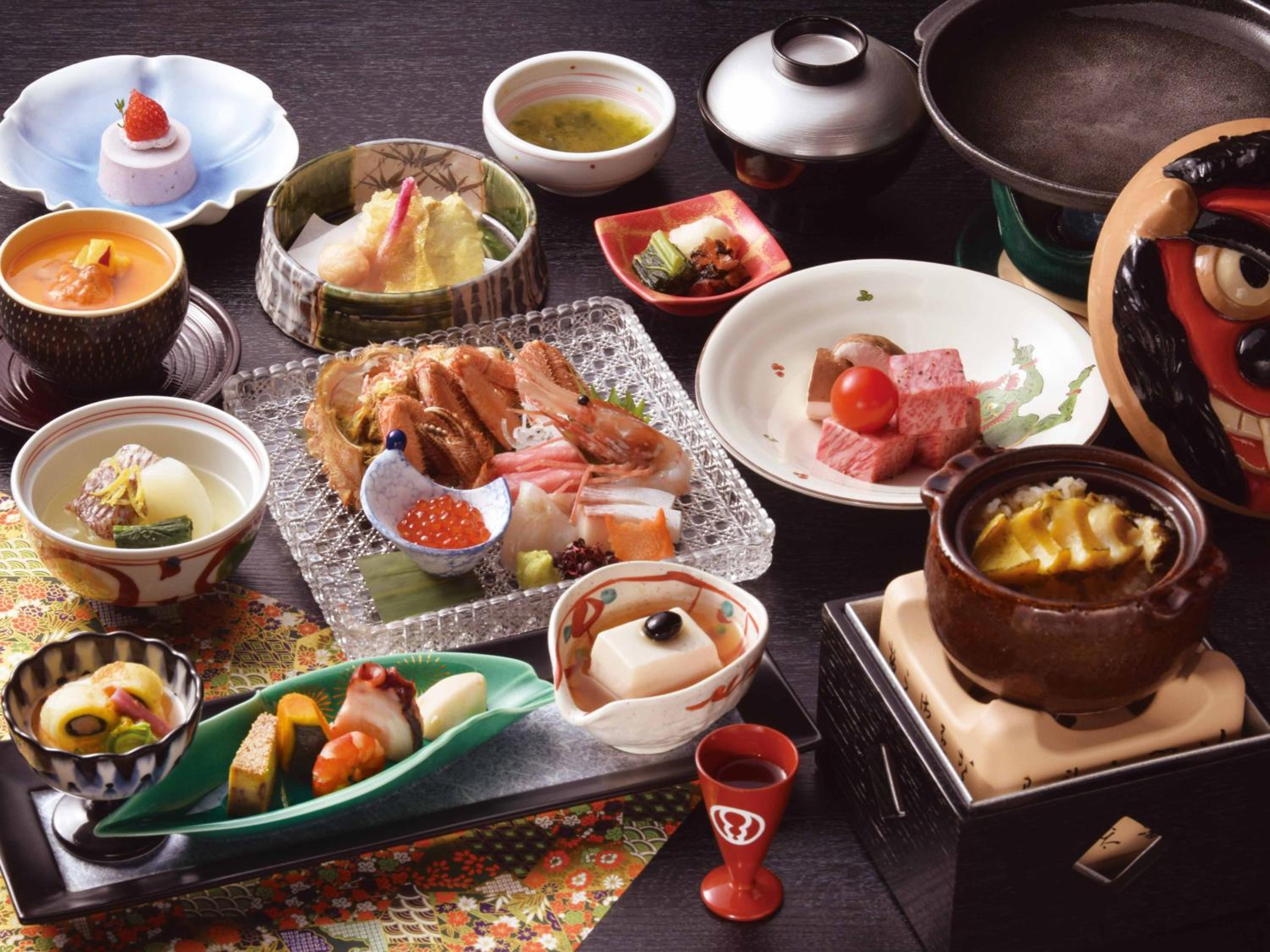 Premium Suite Room with Tatami Area-Main BLD - In Room KAISEKI Dinner,Japanese Set Breakfast