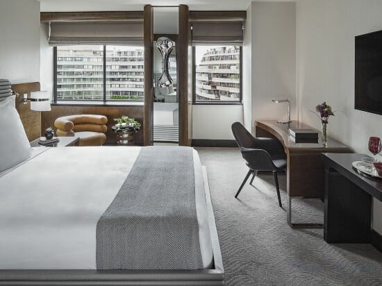 Accessible Superior King Room