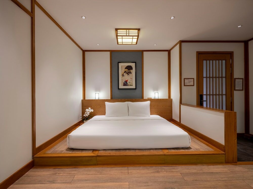 Washitsu Omoteashi with Public Onsen