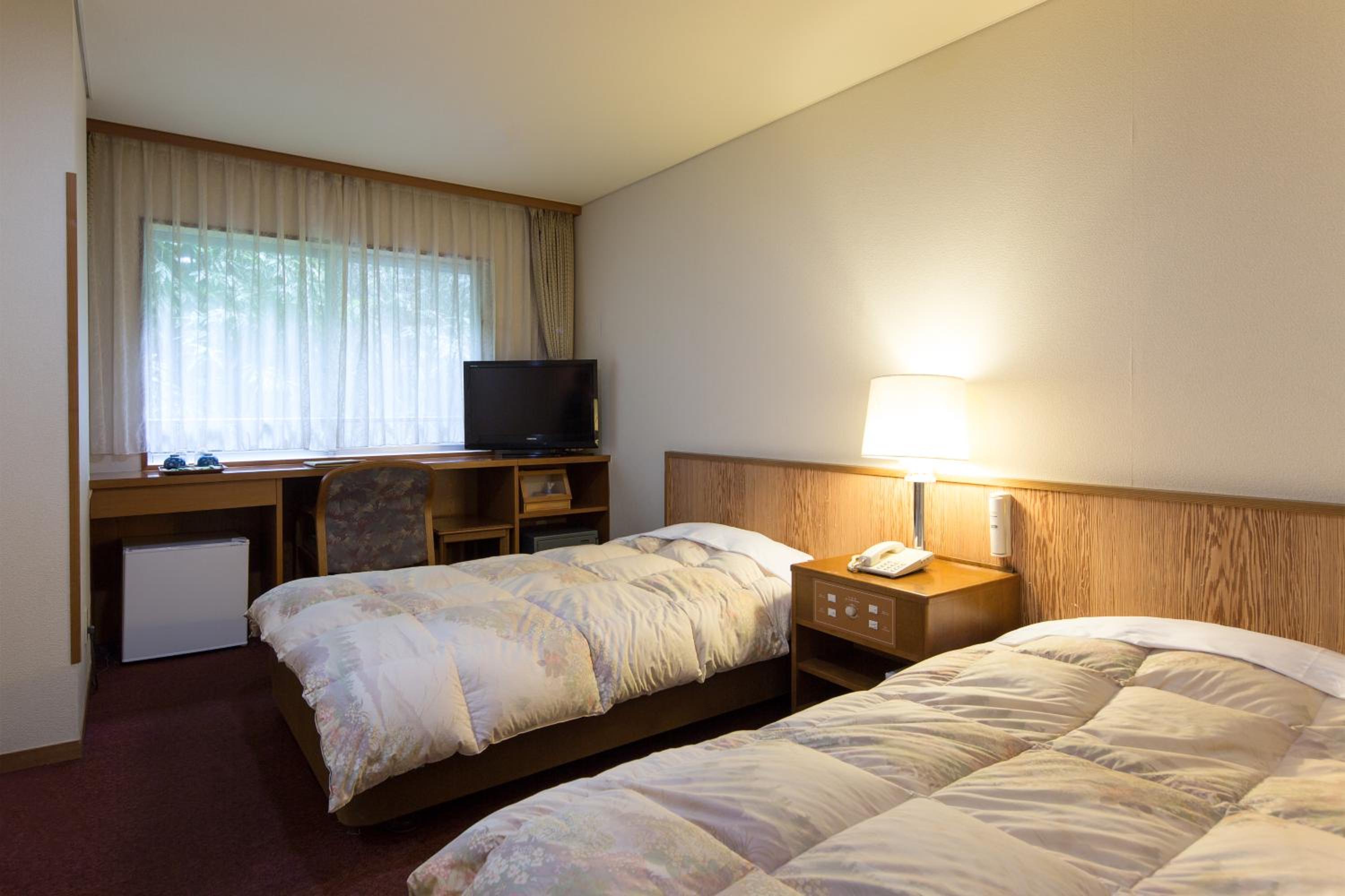 Twin Room - Non-Smoking