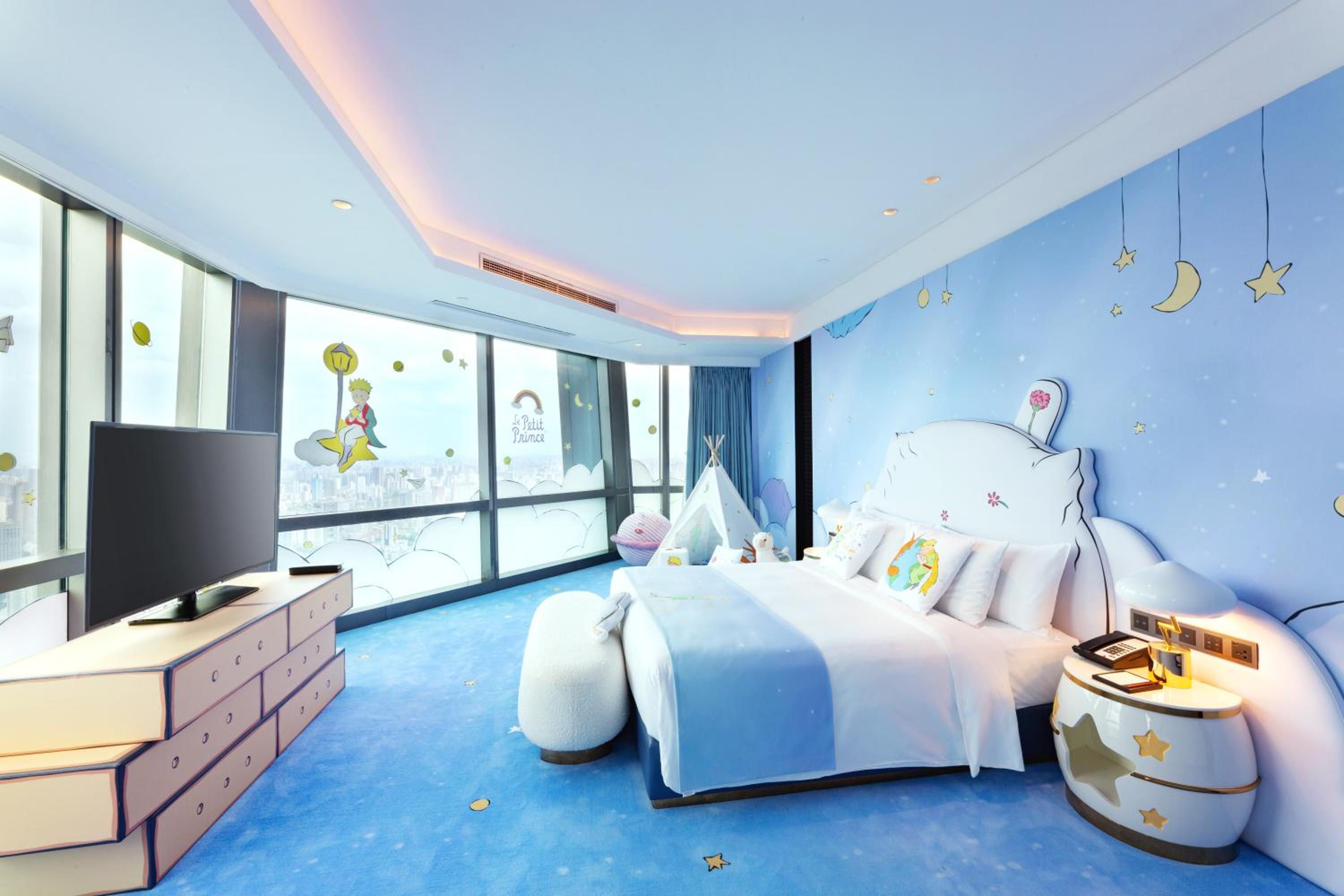 Family Suite - Lepetie Theme