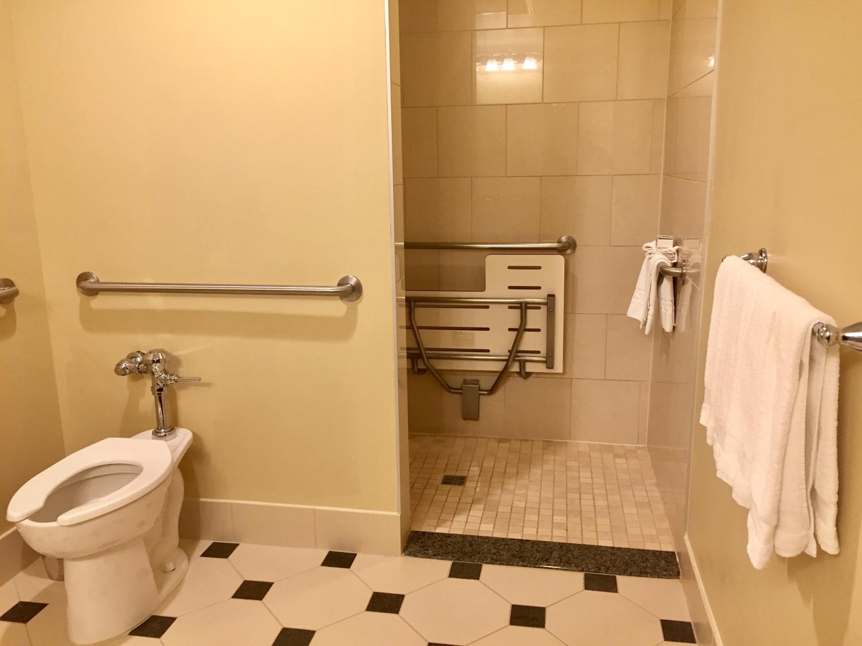 ADA Deluxe Room - 2 Double Beds