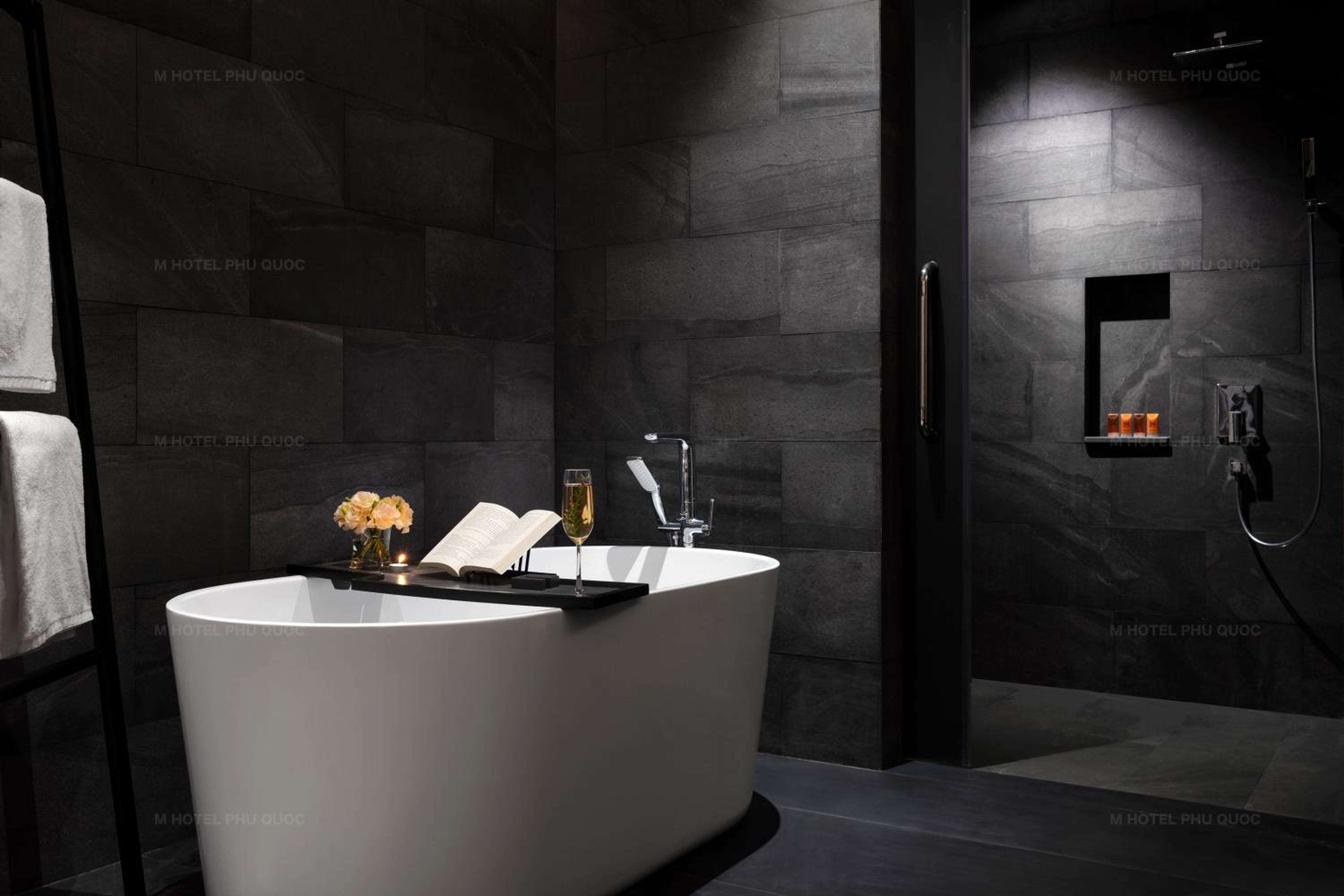 City View Deluxe Suite