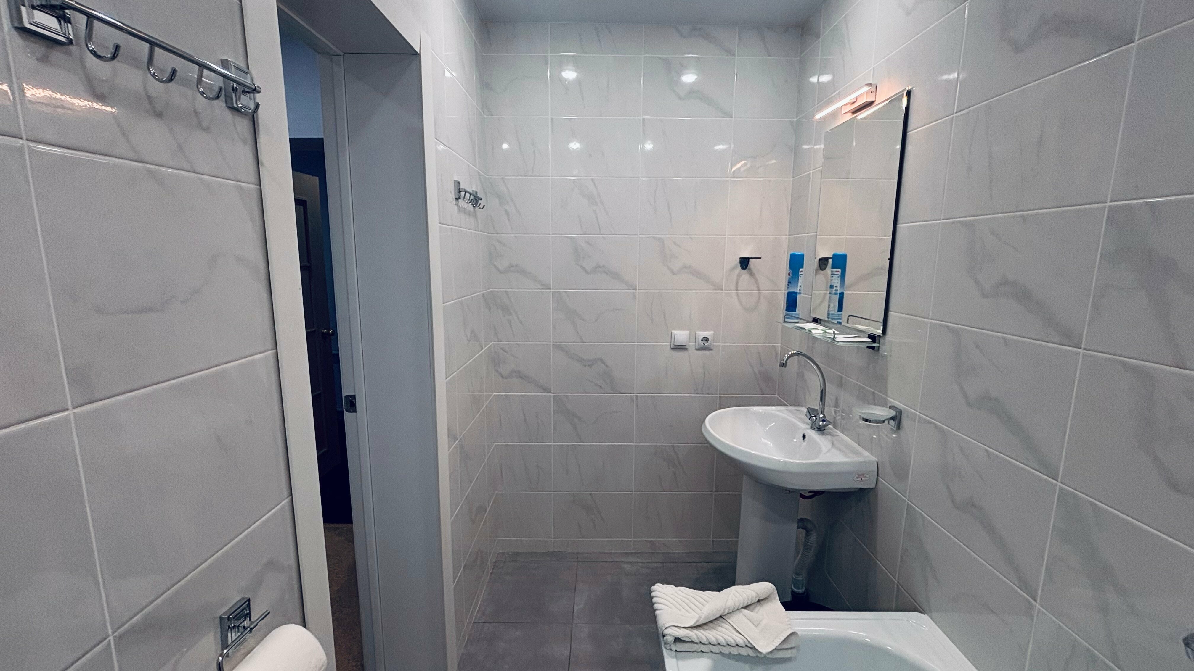 Улучшенный номер с кроватью размера «king-size» или 2 отдельными кроватями