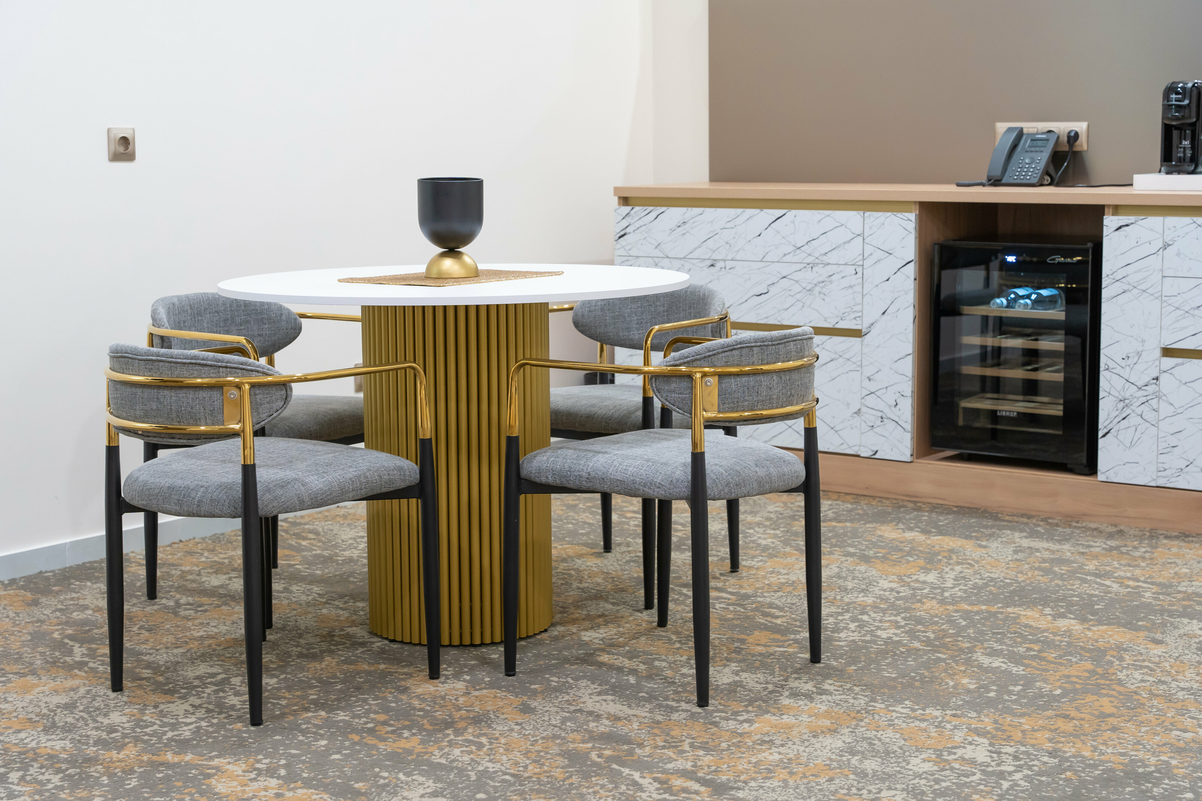 ЛЮКС ВЫСОКИЙ ЭТАЖ