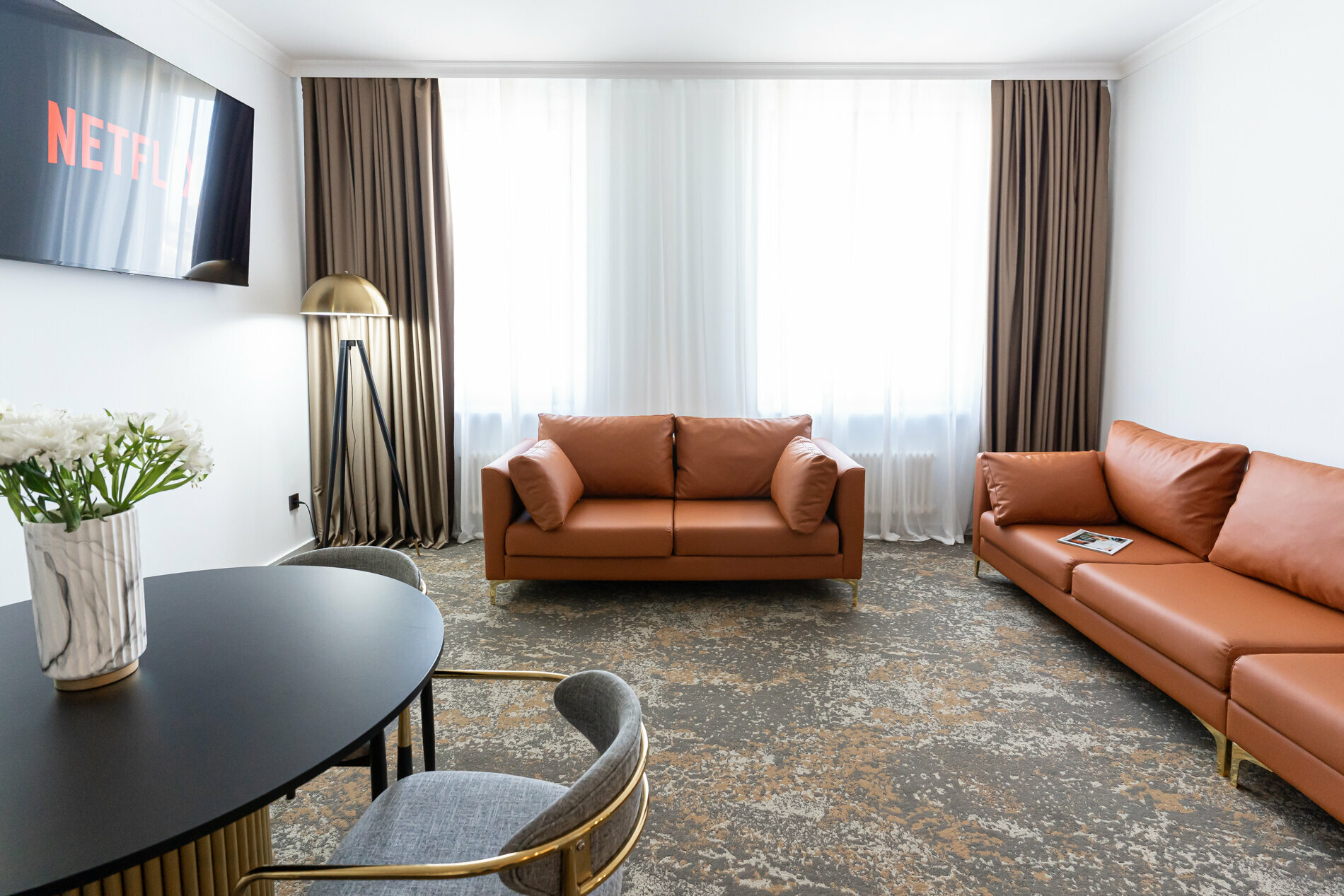 ГРАНД ЛЮКС ДВУХКОМНАТНЫЙ ВЫСОКИЙ ЭТАЖ