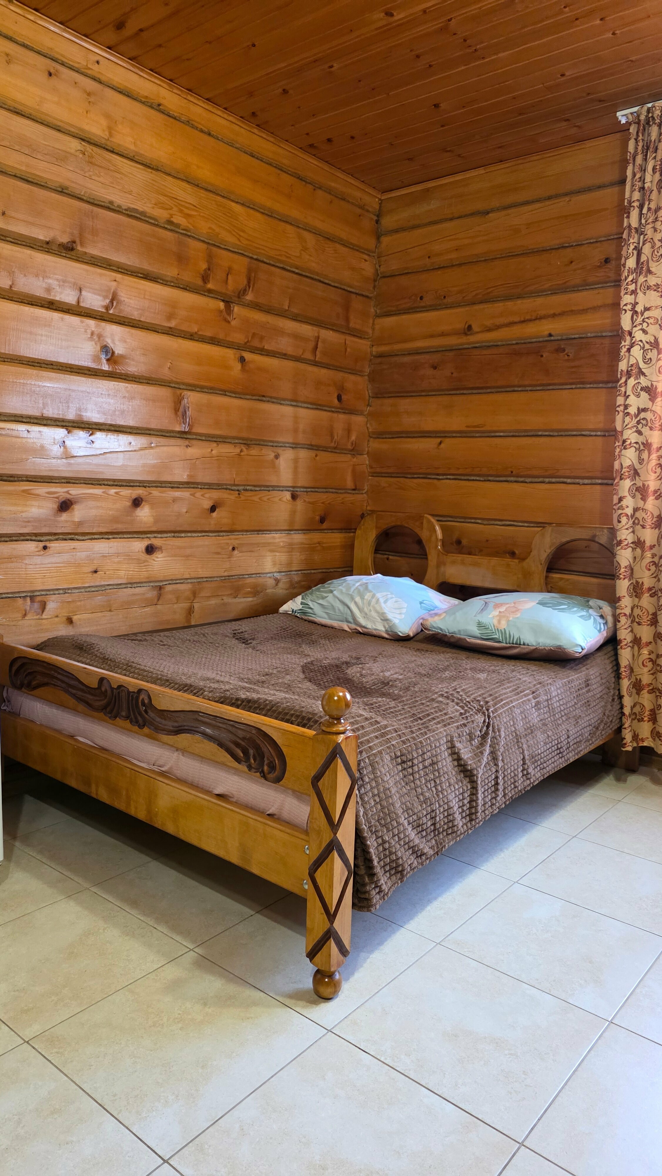 Четырехместный номер с сауной