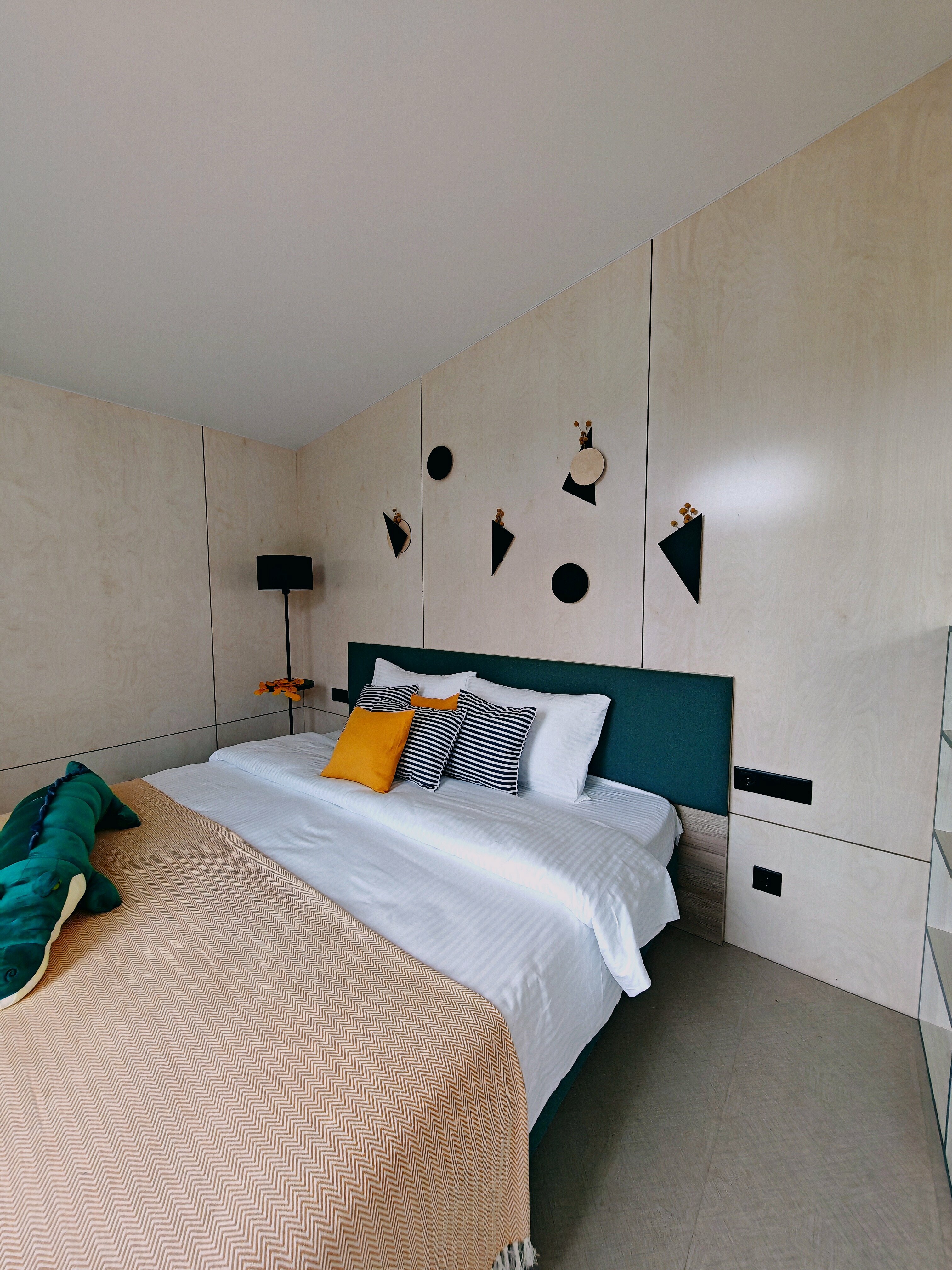 Студия с купелью