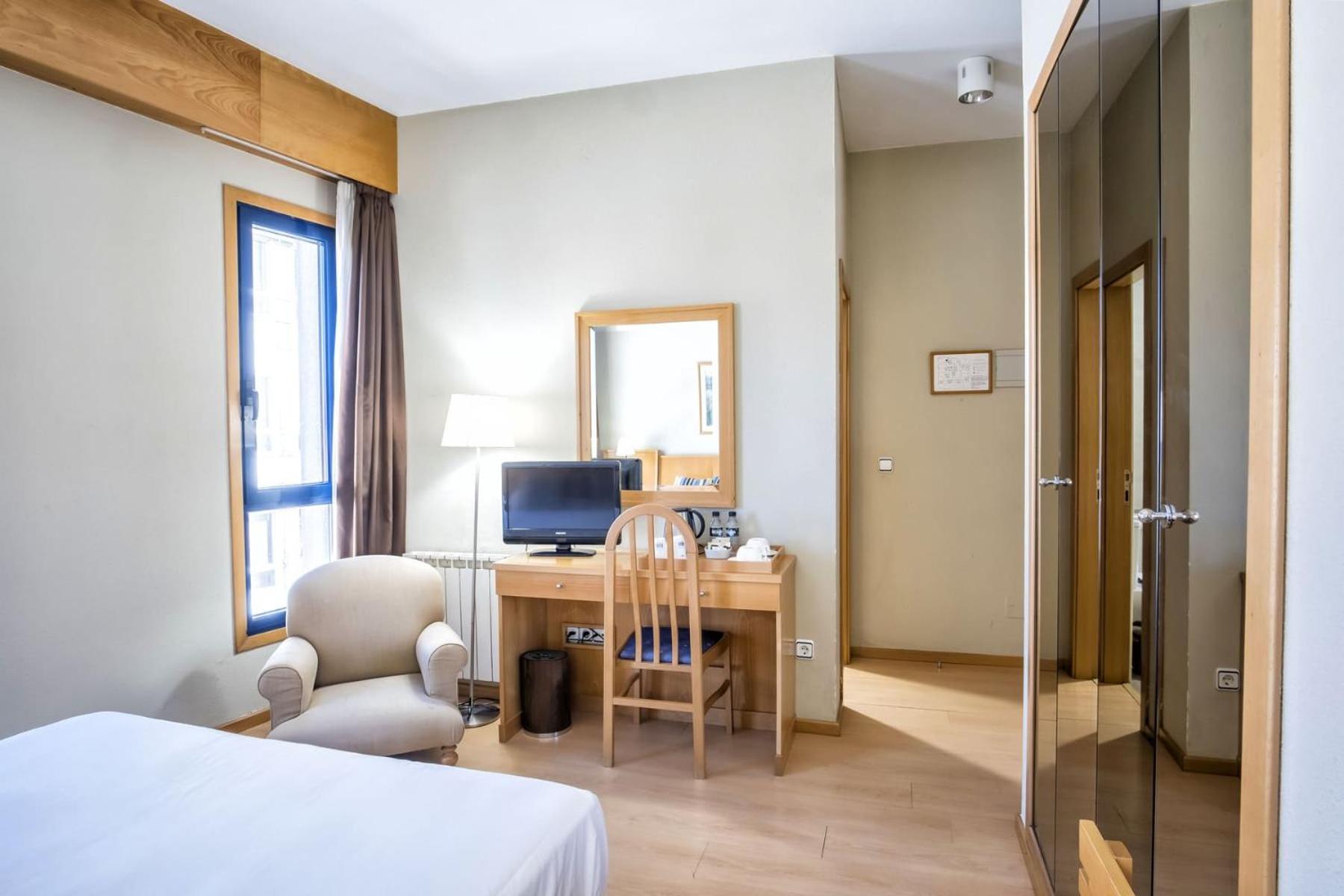 Economy Double or Twin Room