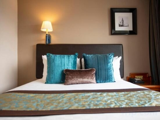 Standard Sleeper Double Room