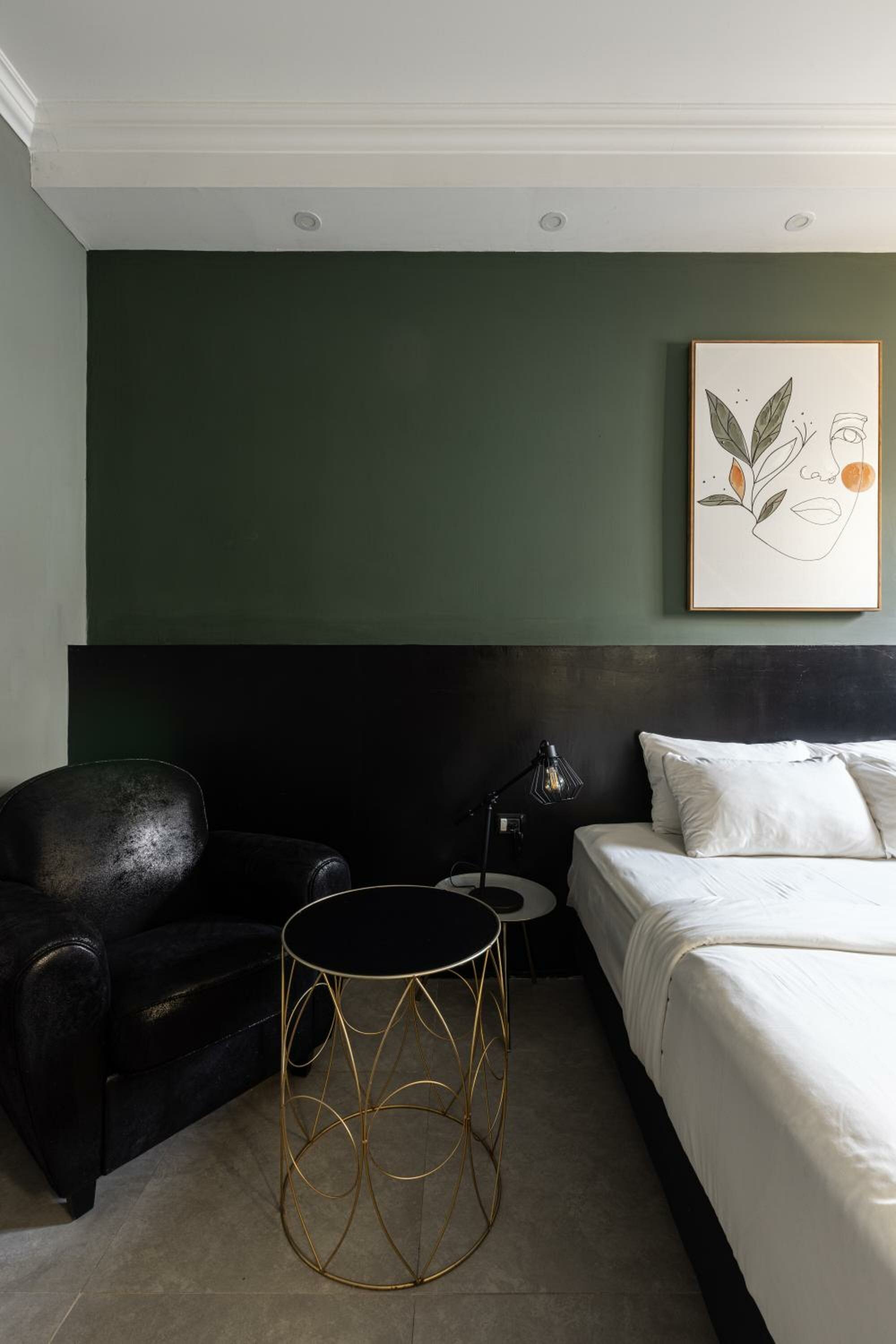 Superior Studio with Hot Tub