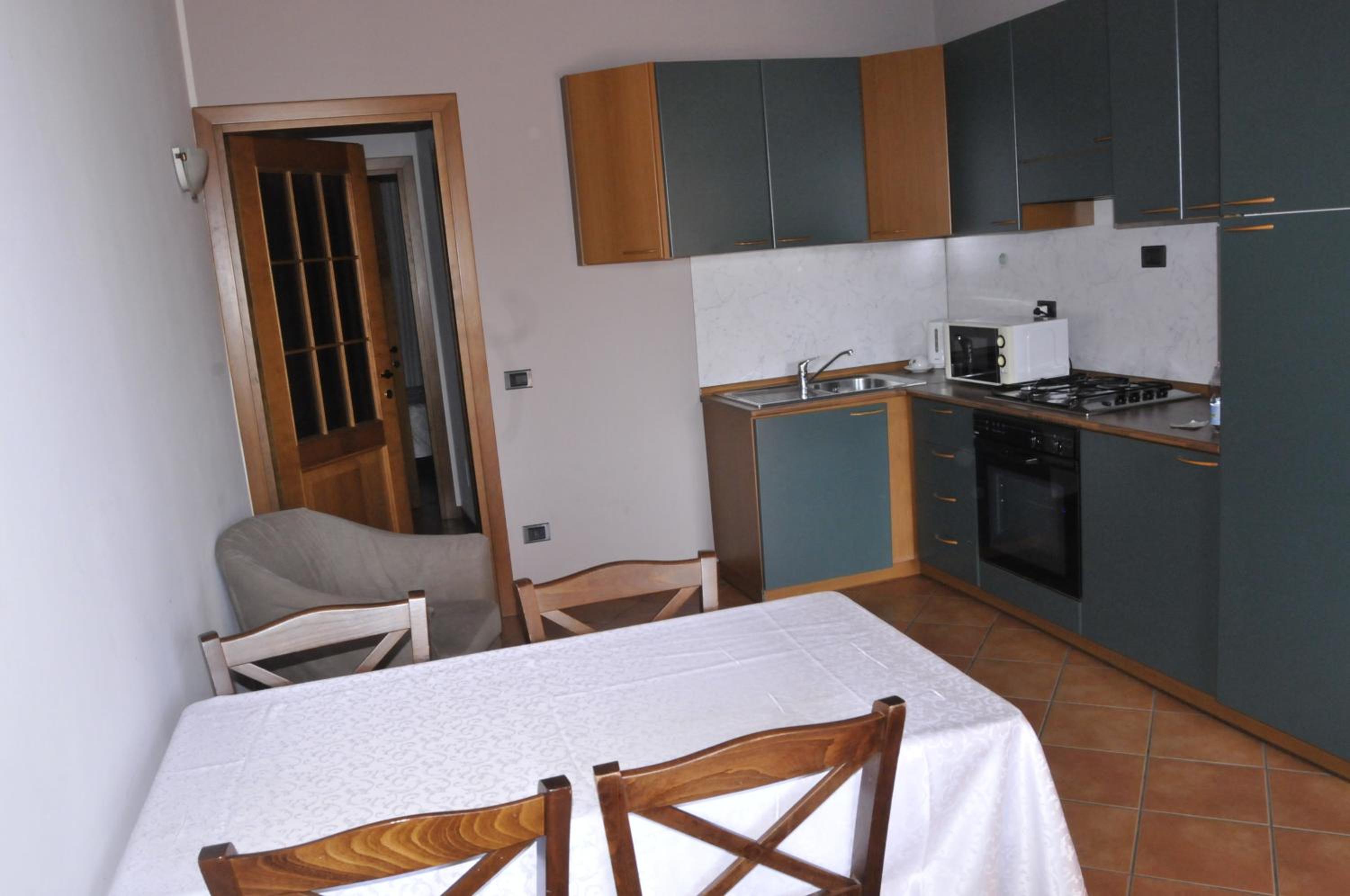 One-Bedroom Apartment (2 Adults)