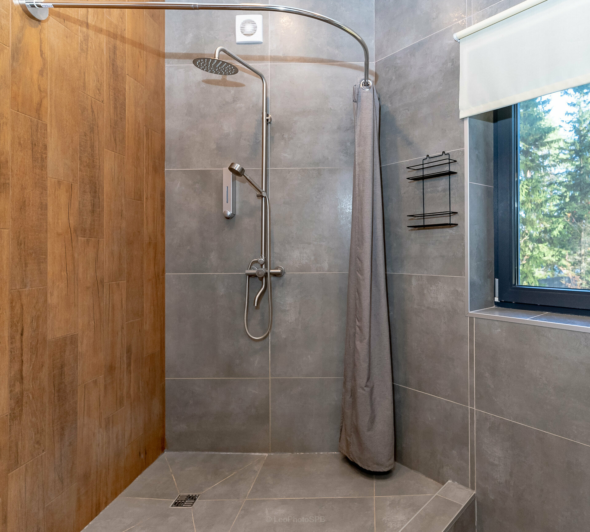 Дом с видом на лес