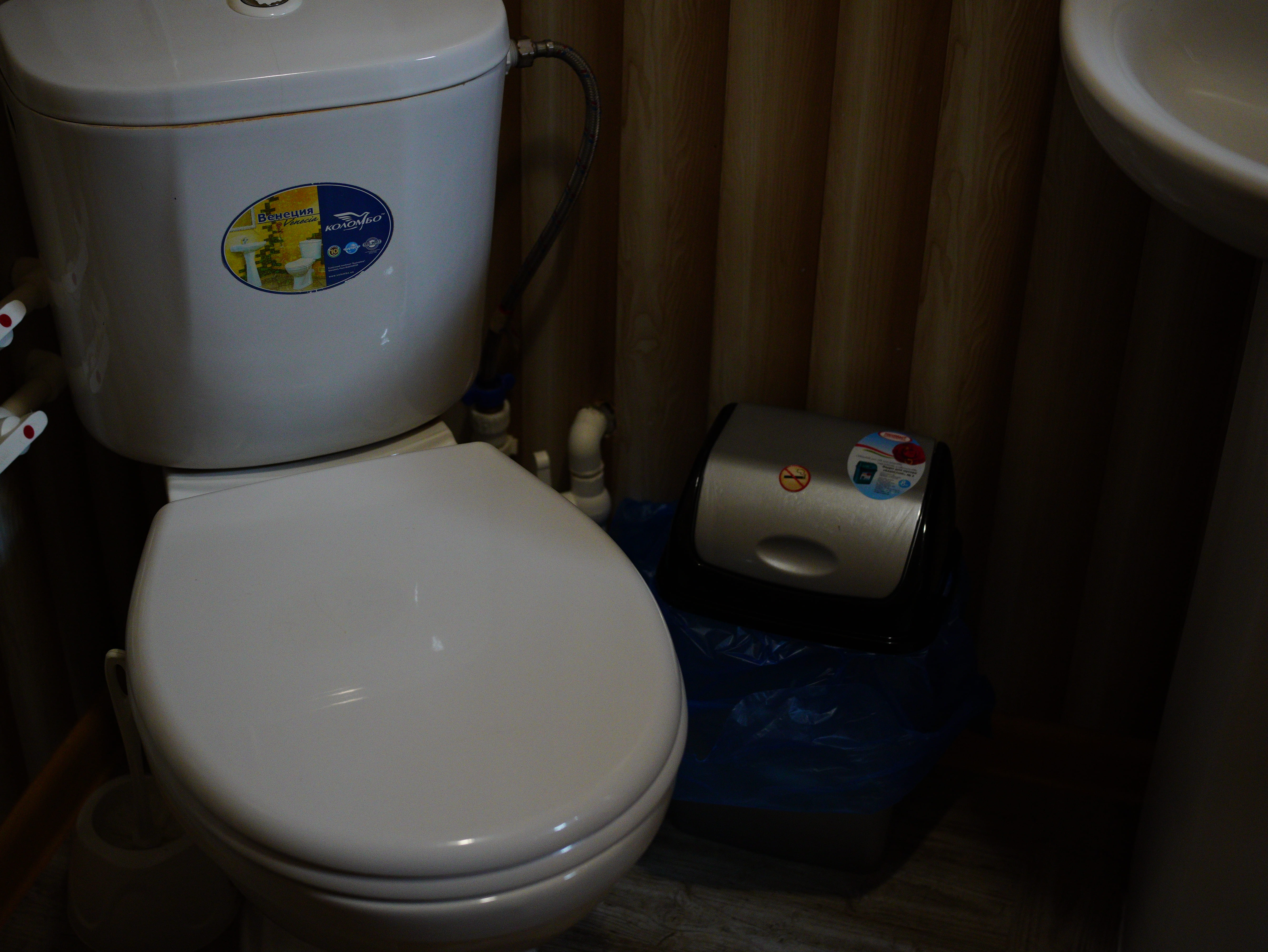 Шестиместный номер с раздельными кроватями