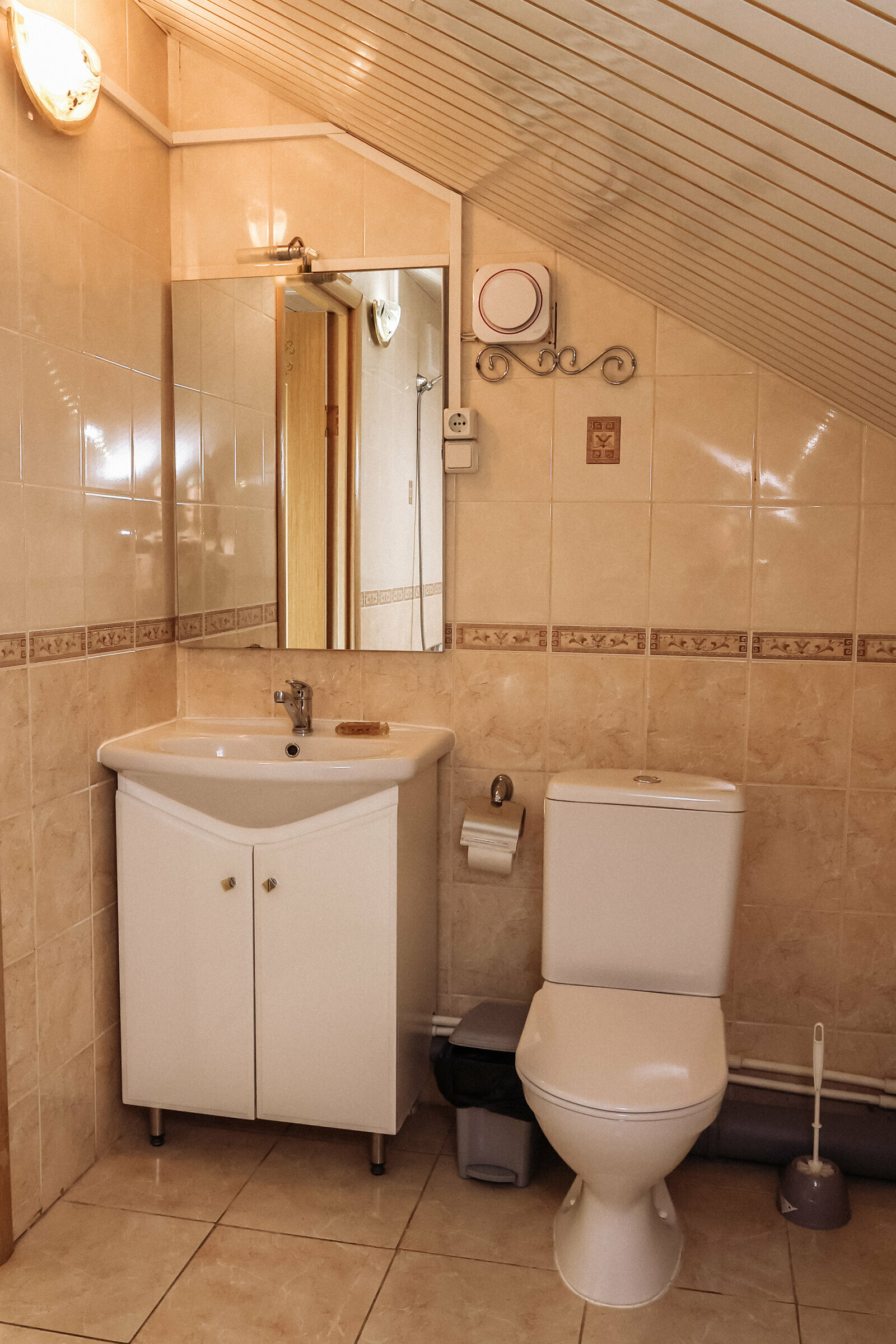 Двухместный номер с 2 отдельными кроватями и ванной